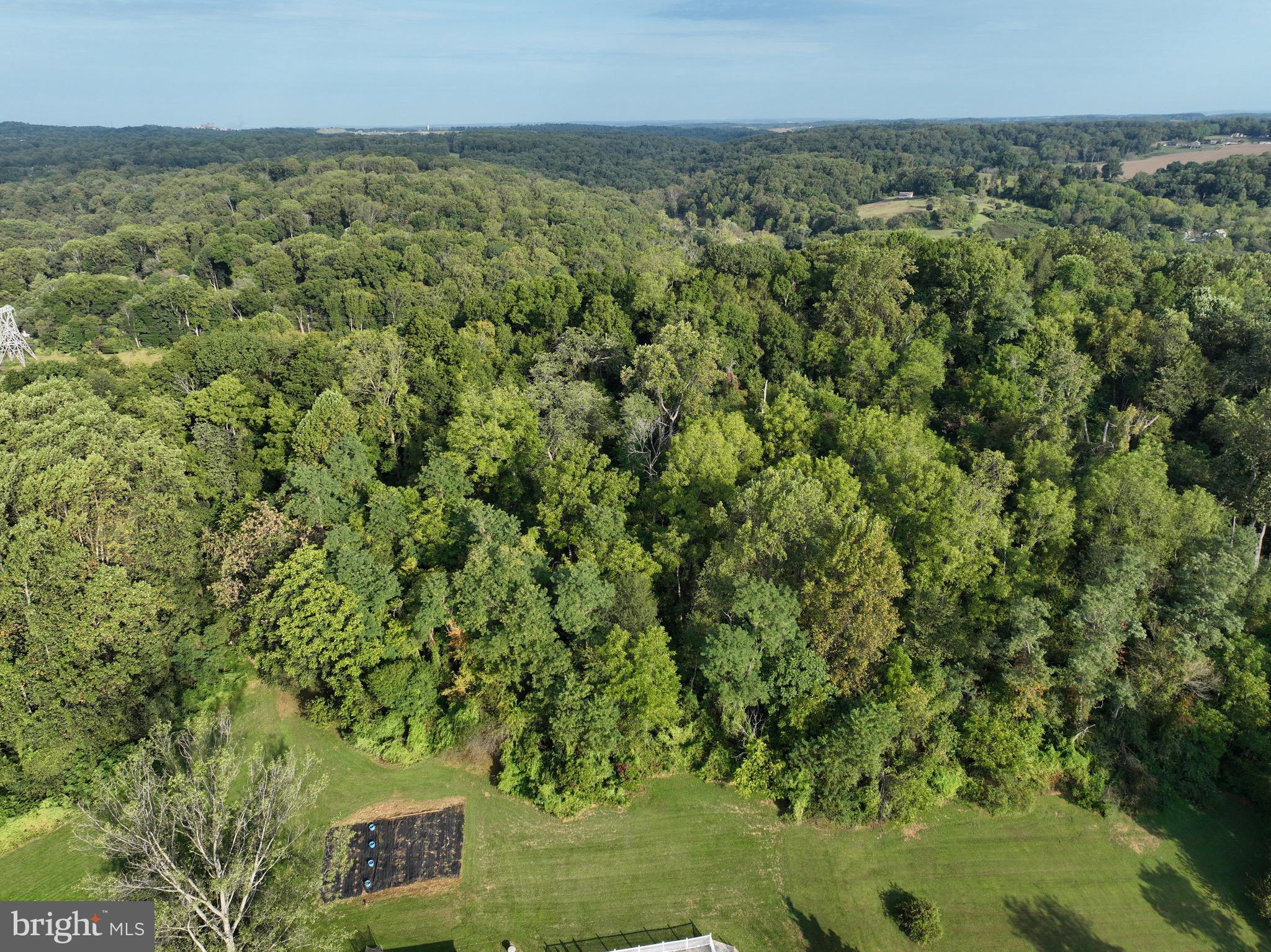 COACH & FOUR - Residential