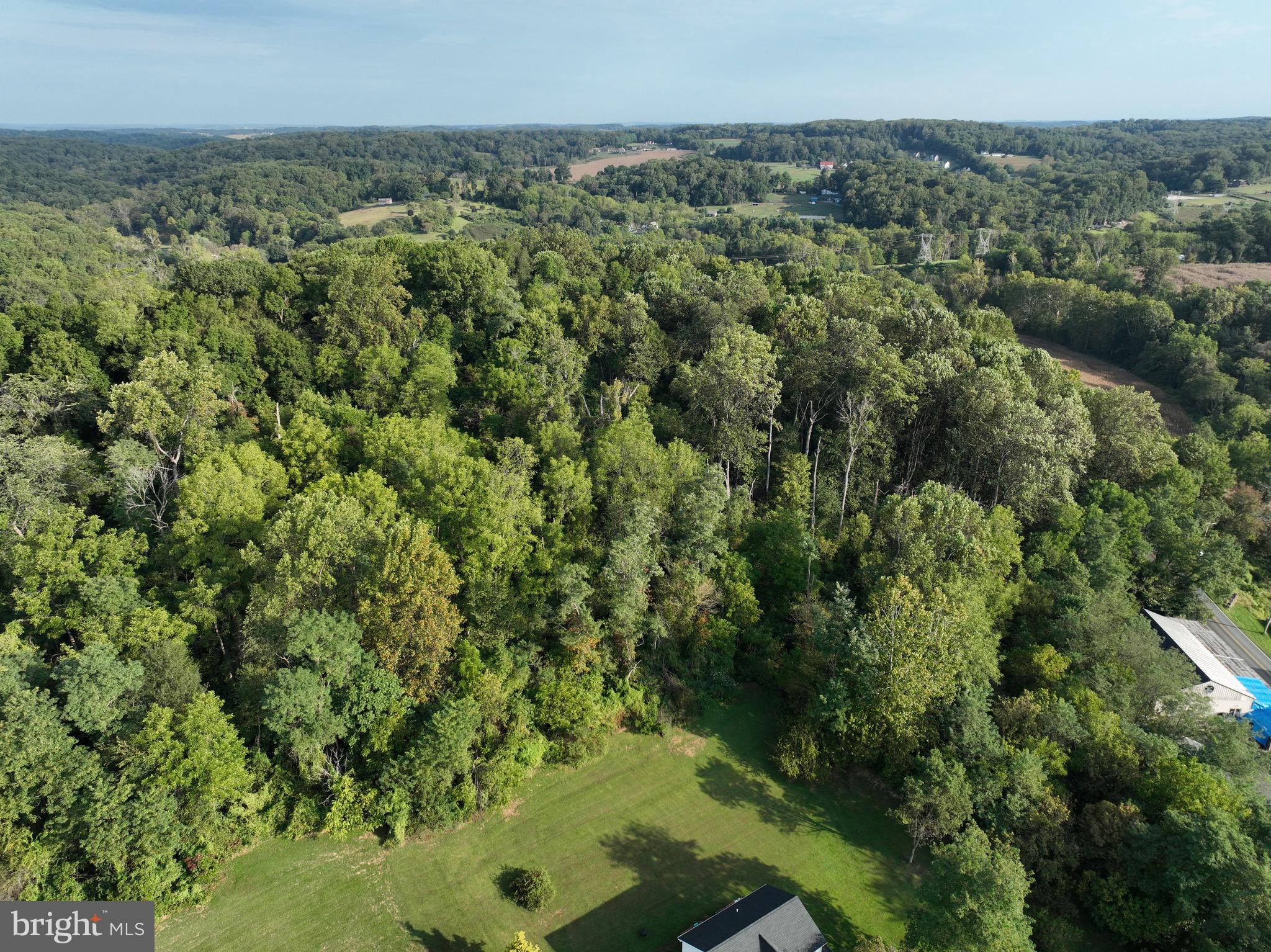 COACH & FOUR - Residential