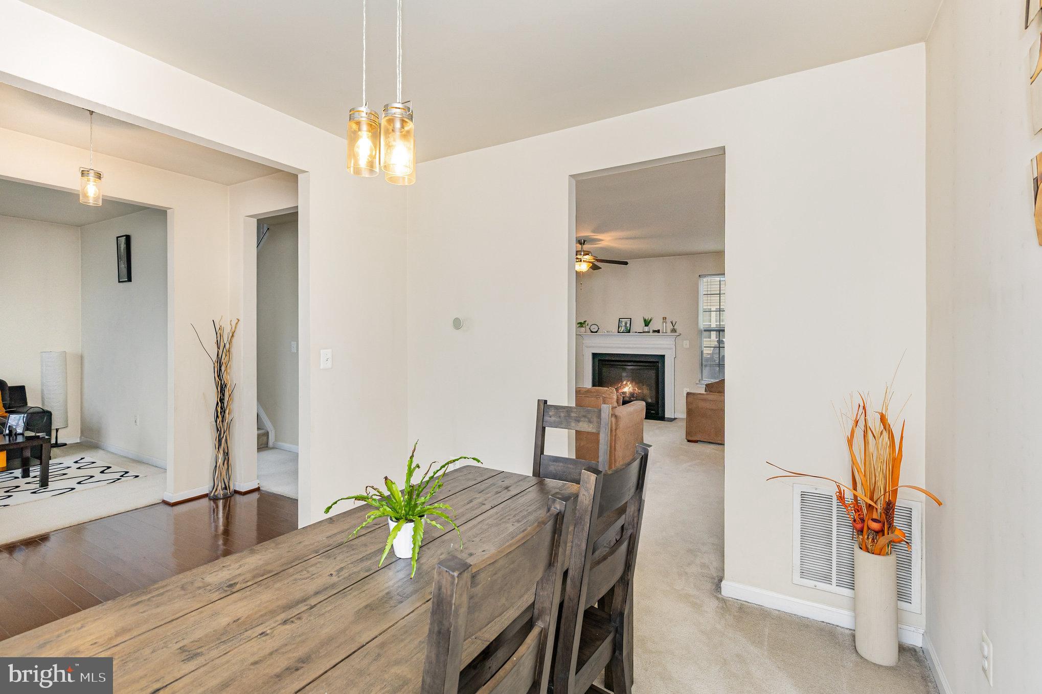 STAFFORD LAKES - Residential