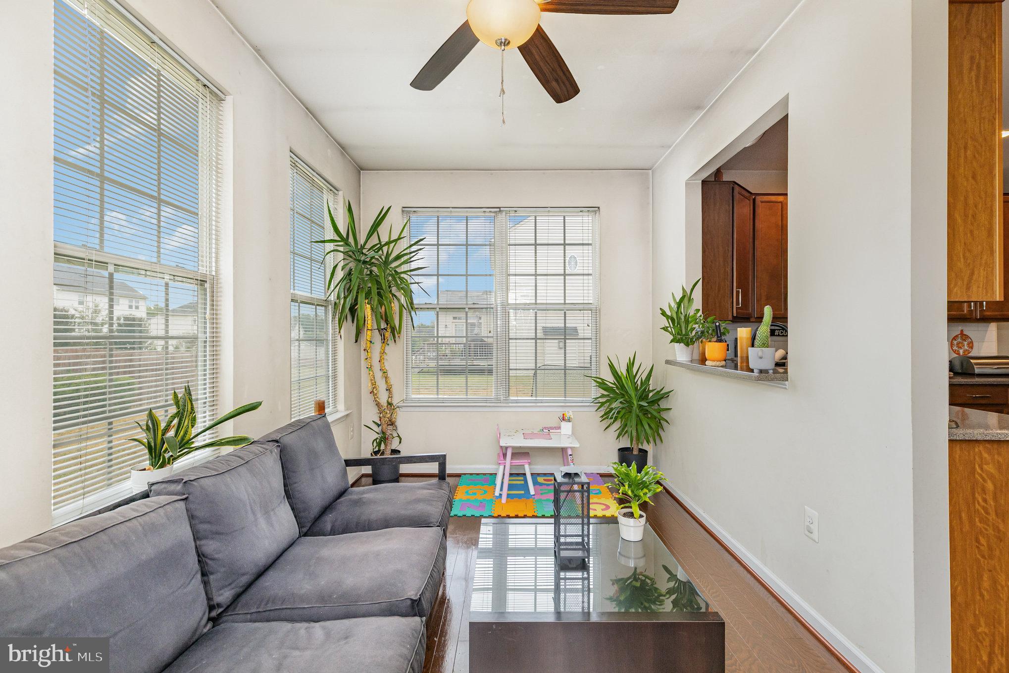 STAFFORD LAKES - Residential