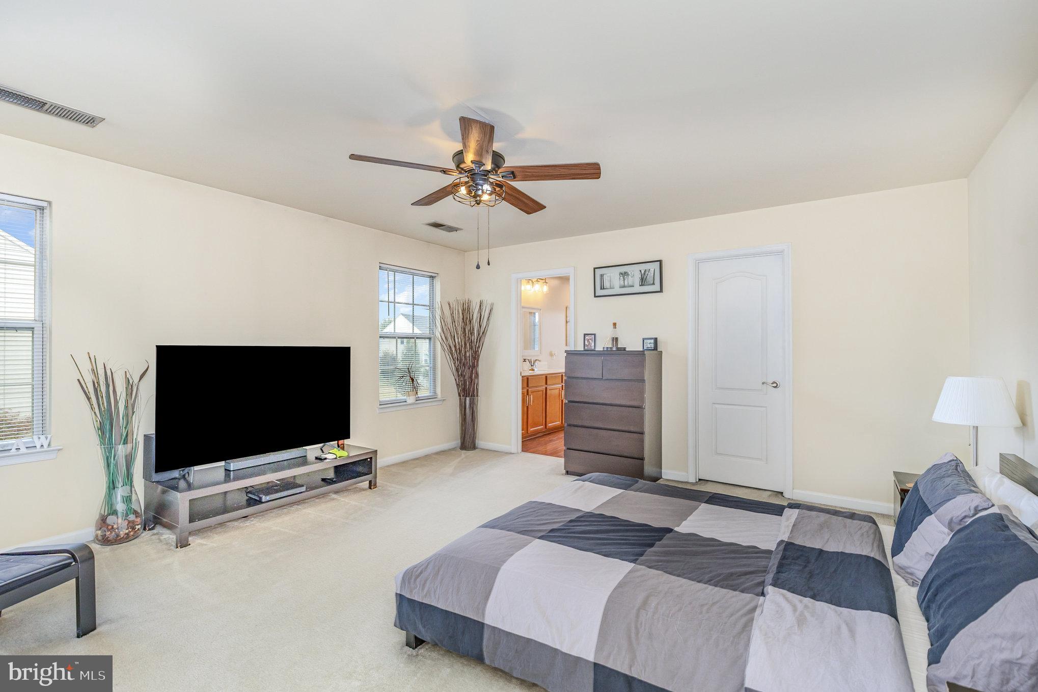 STAFFORD LAKES - Residential