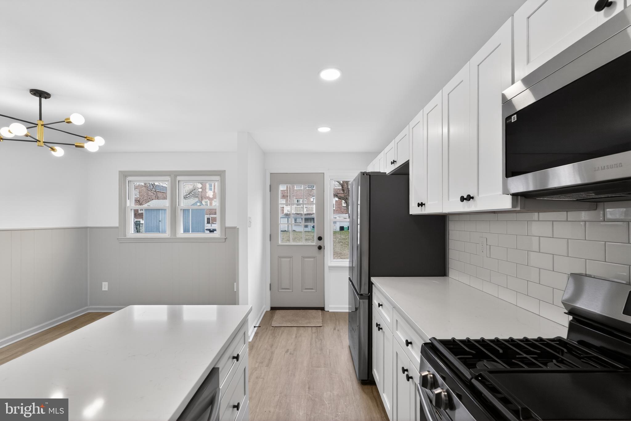 DELMAR VILLAGE - Residential