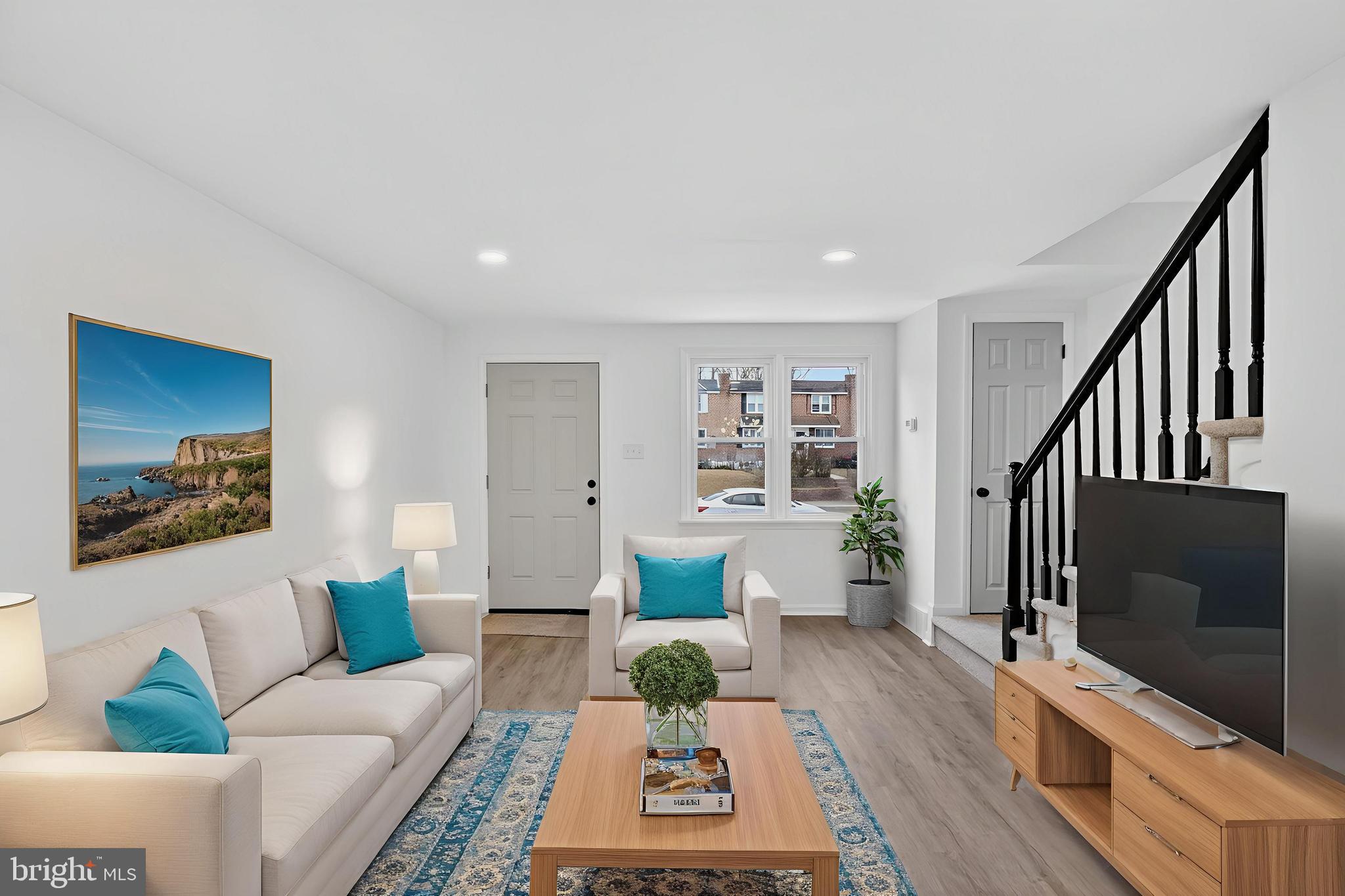 DELMAR VILLAGE - Residential