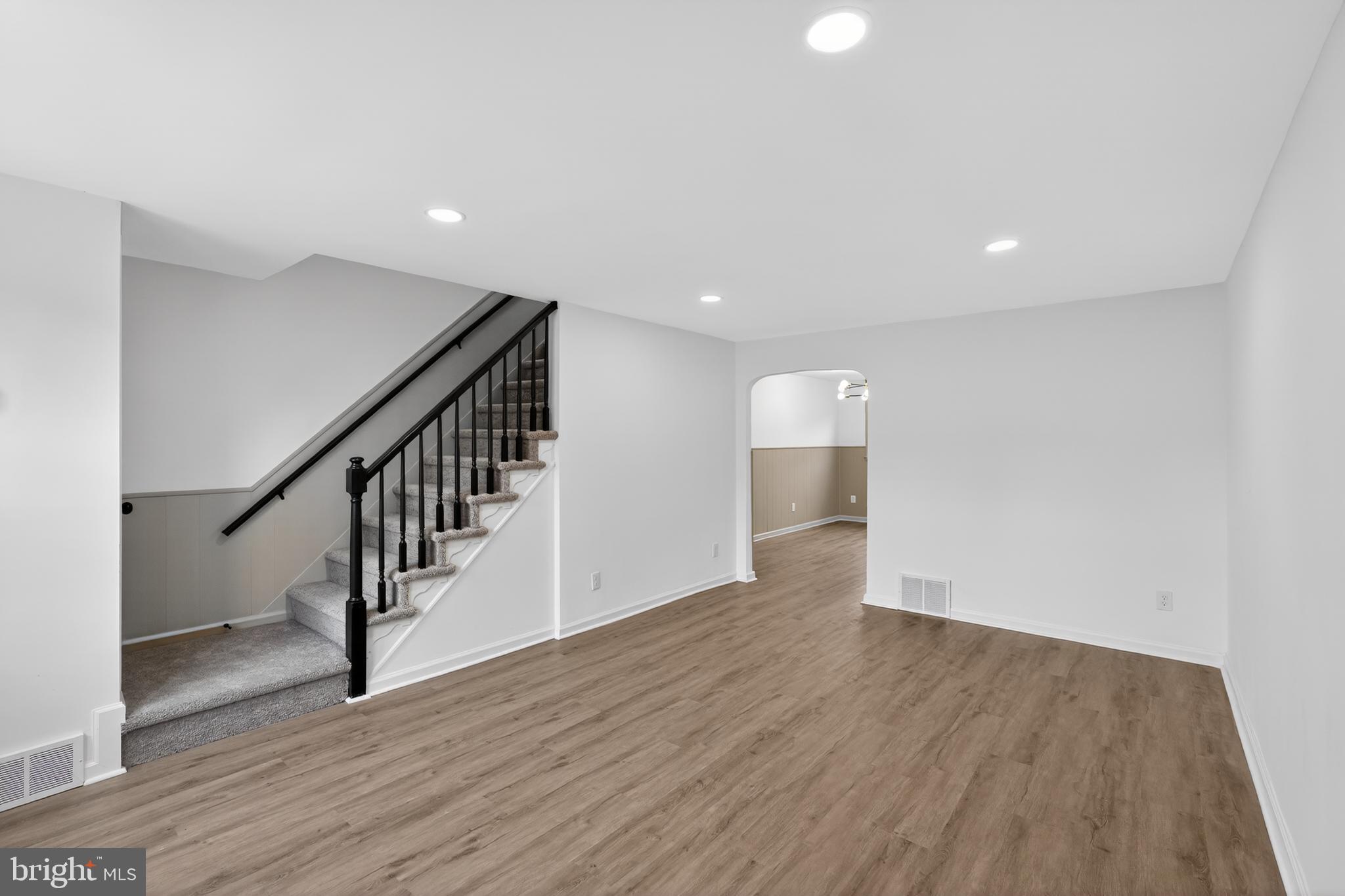 DELMAR VILLAGE - Residential