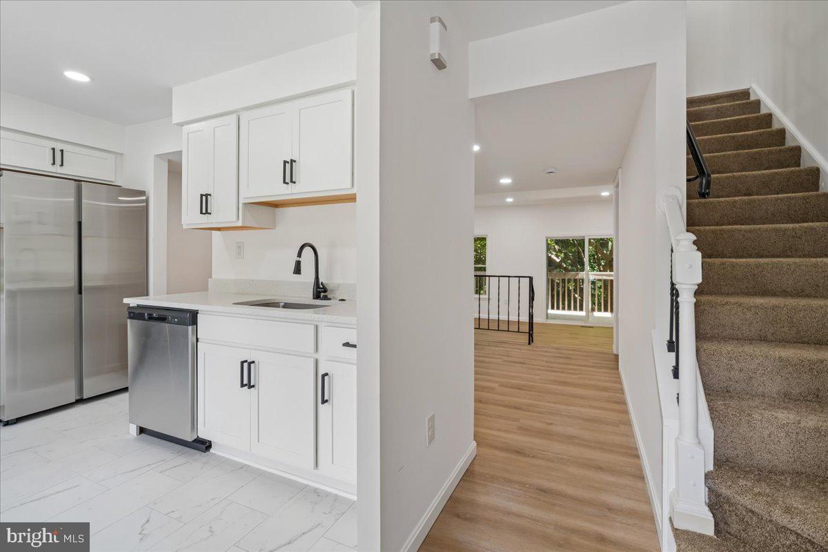 10057 MAPLE LEAF DRIVE
