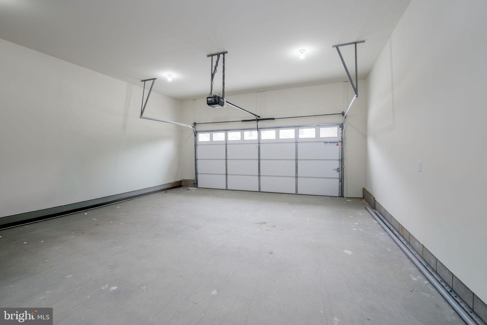 VILLAGES OF MAPLE DALE - Residential