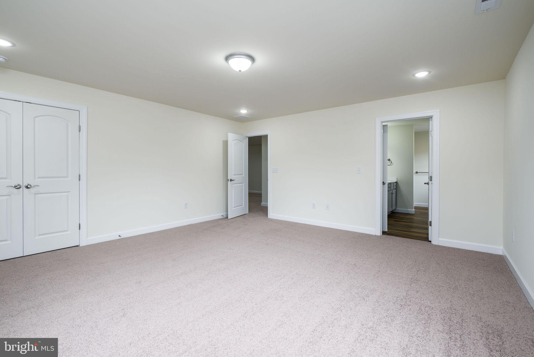 VILLAGES OF MAPLE DALE - Residential