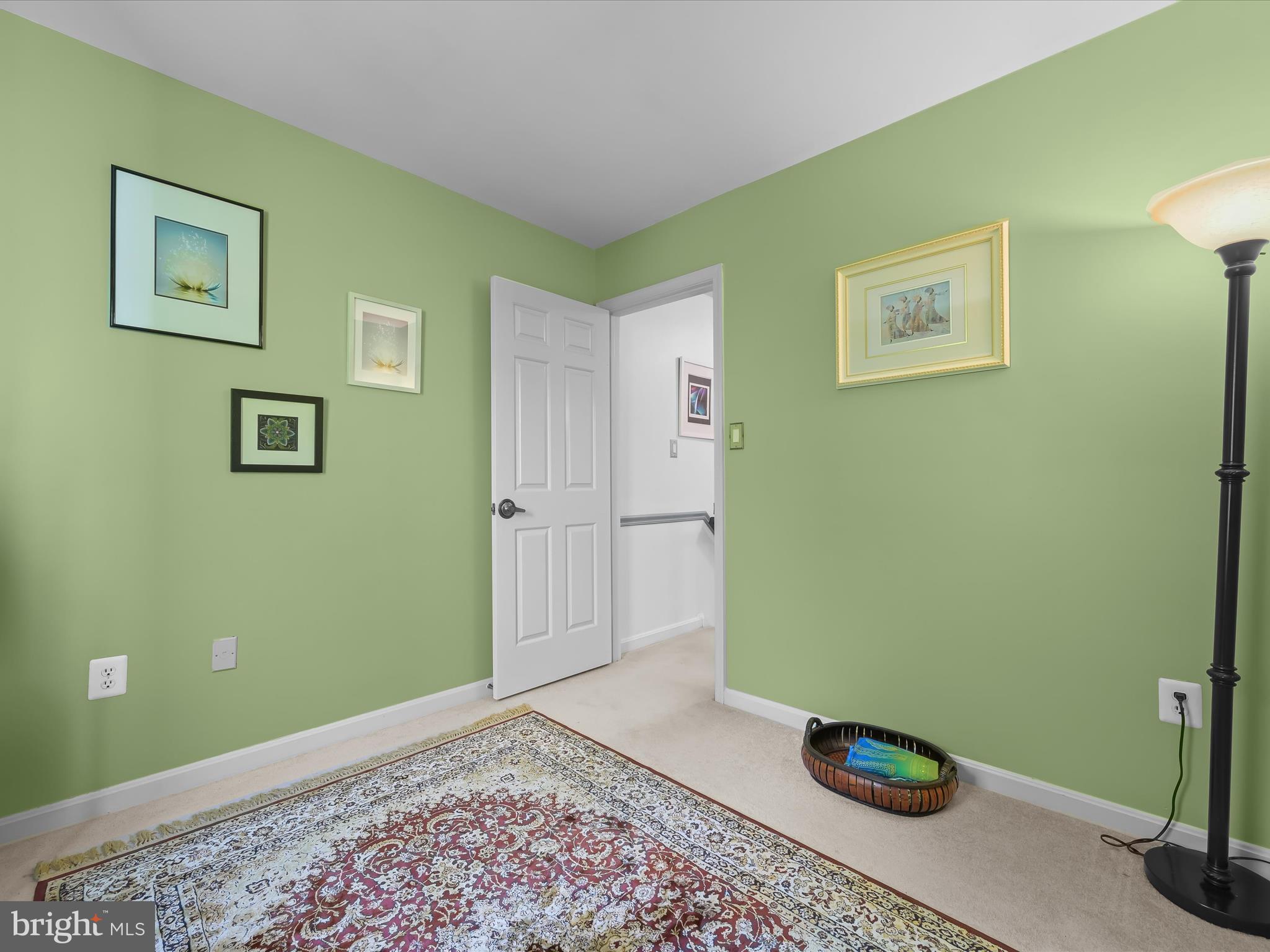 OAK SPRINGS - Residential