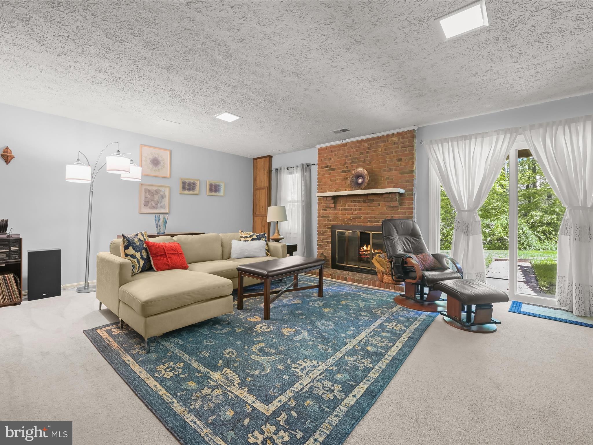 OAK SPRINGS - Residential