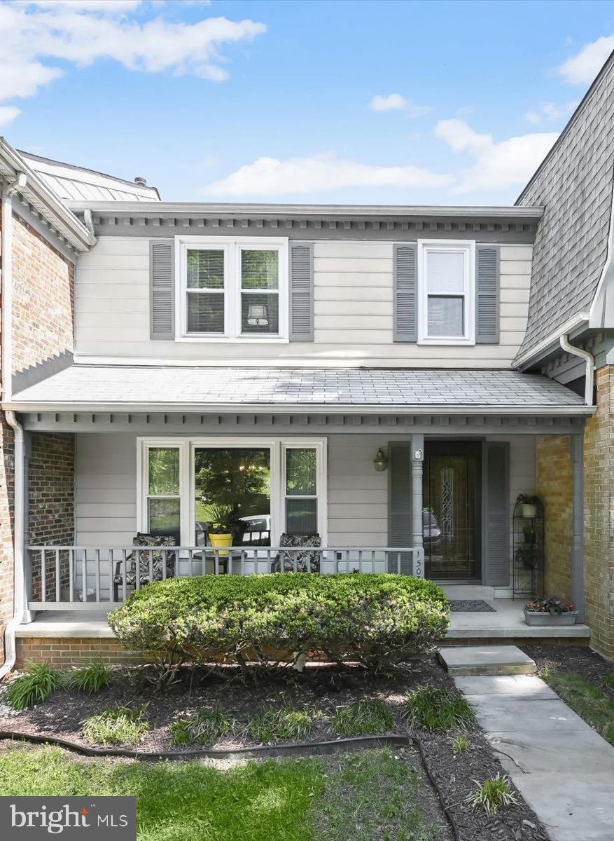 1503 IVYSTONE COURT