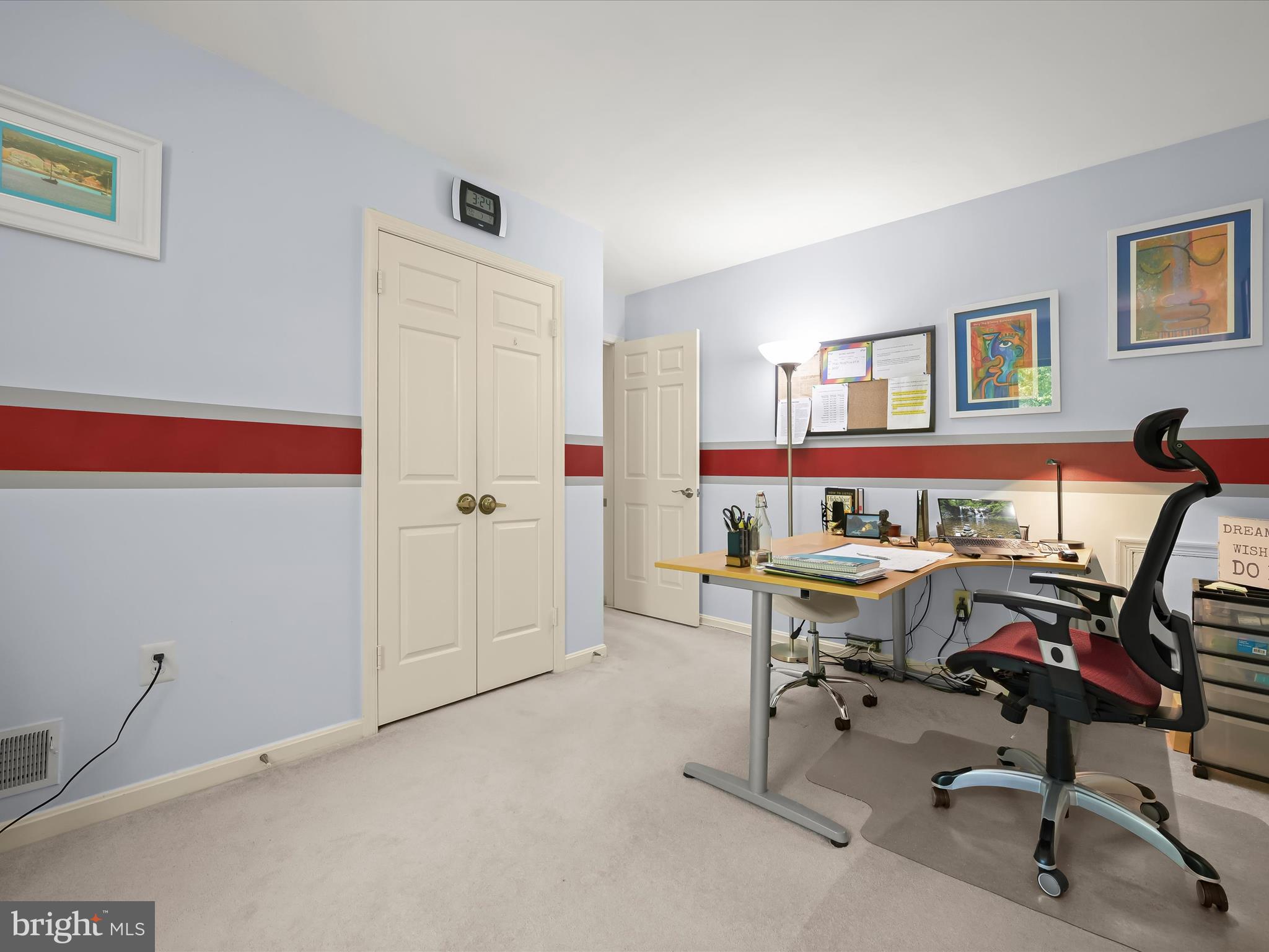 OAK SPRINGS - Residential