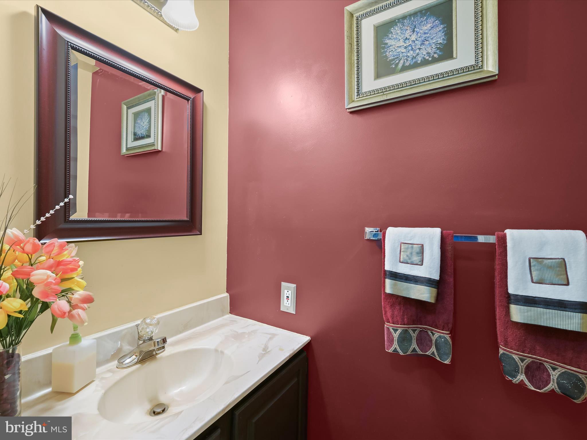 OAK SPRINGS - Residential