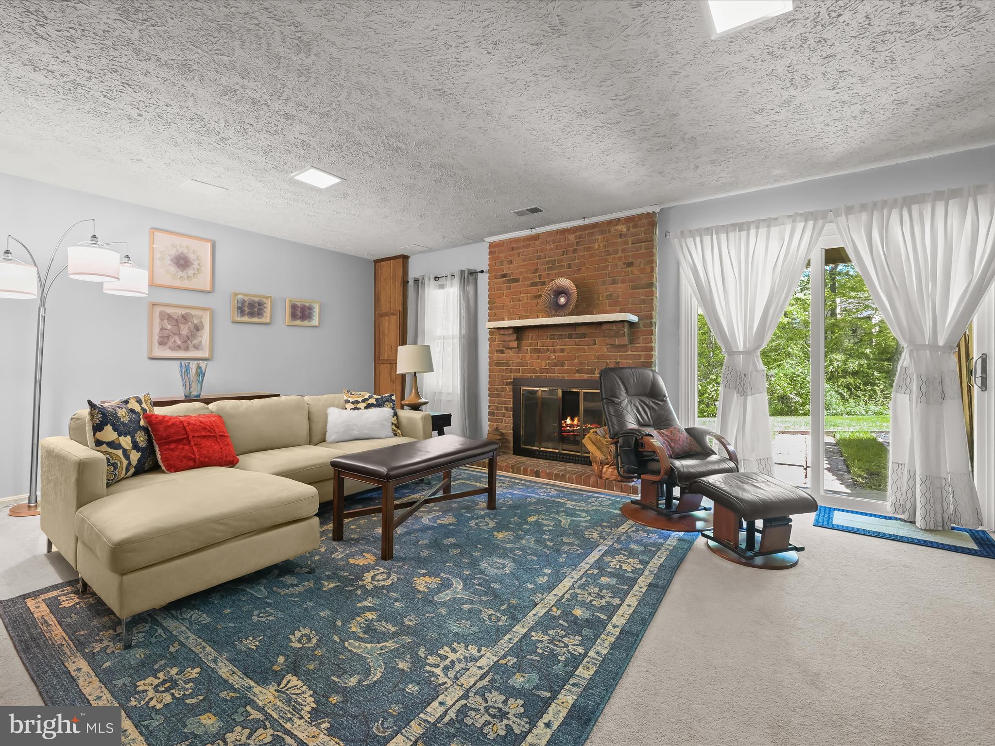 OAK SPRINGS - Residential