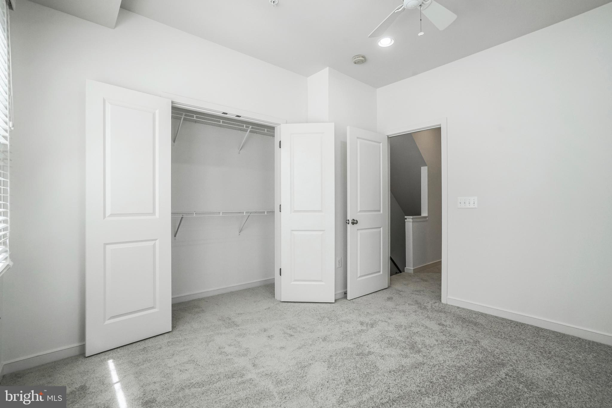 JAMES BLAND HOMES - Residential