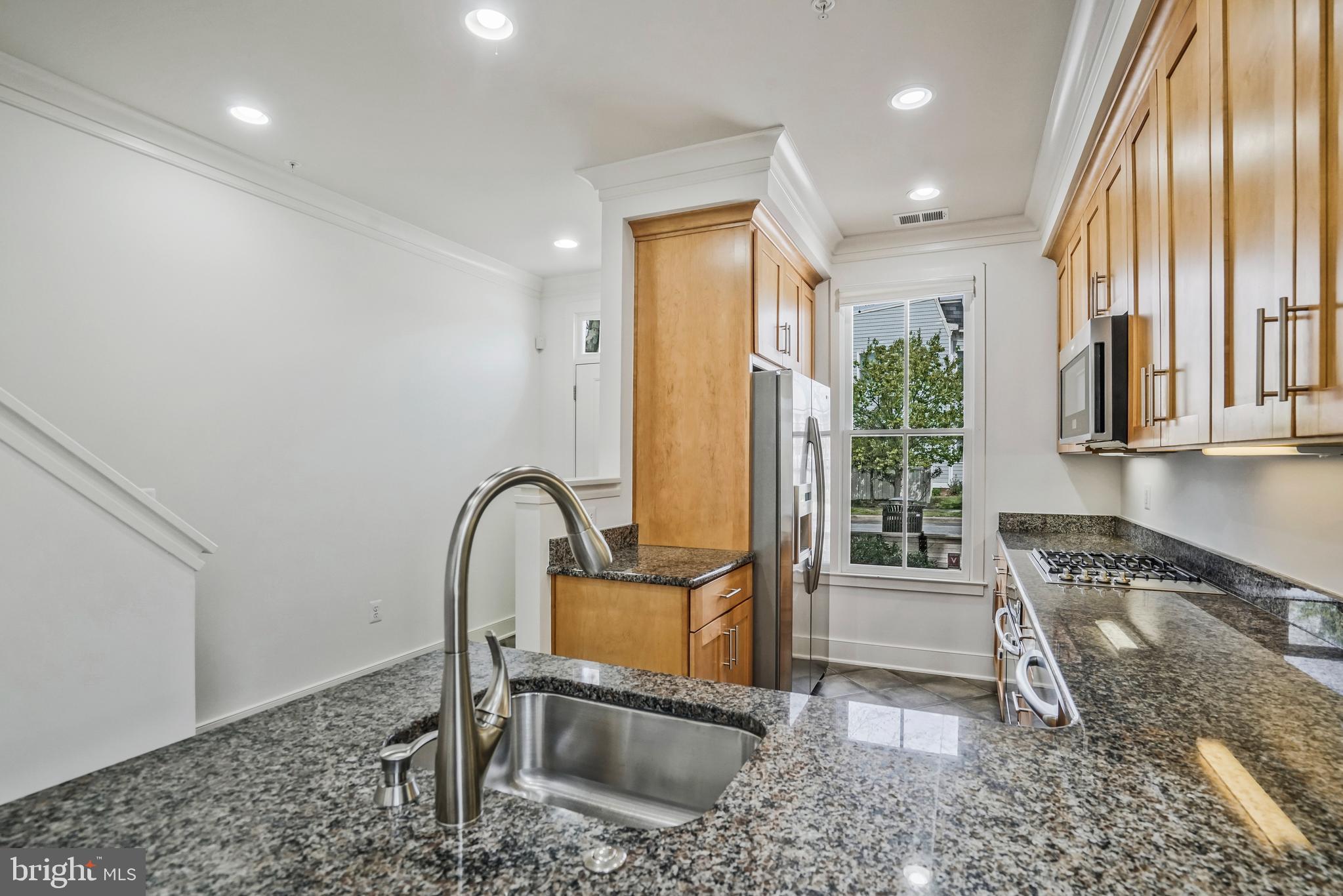 JAMES BLAND HOMES - Residential