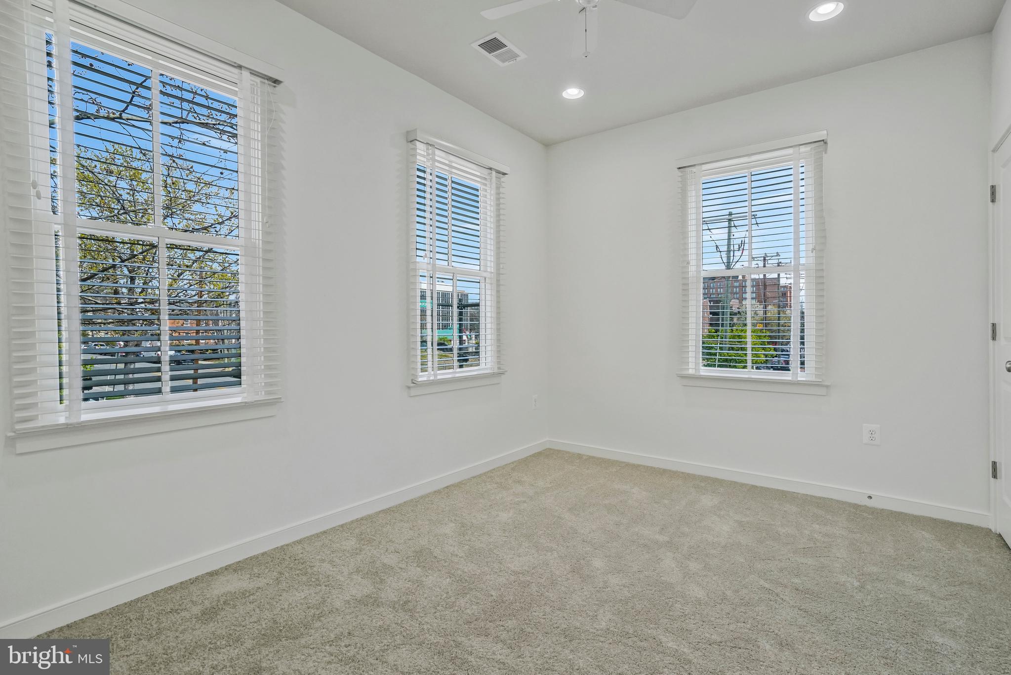 JAMES BLAND HOMES - Residential