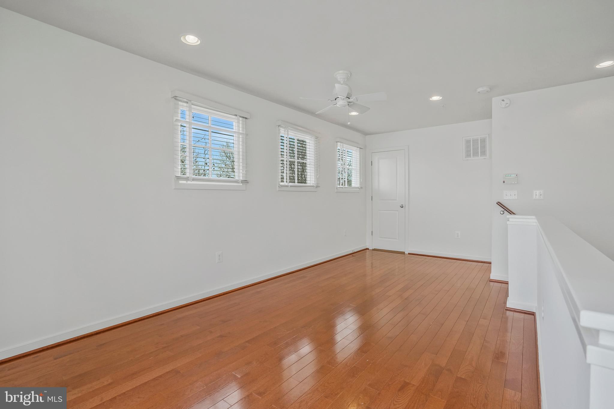 JAMES BLAND HOMES - Residential