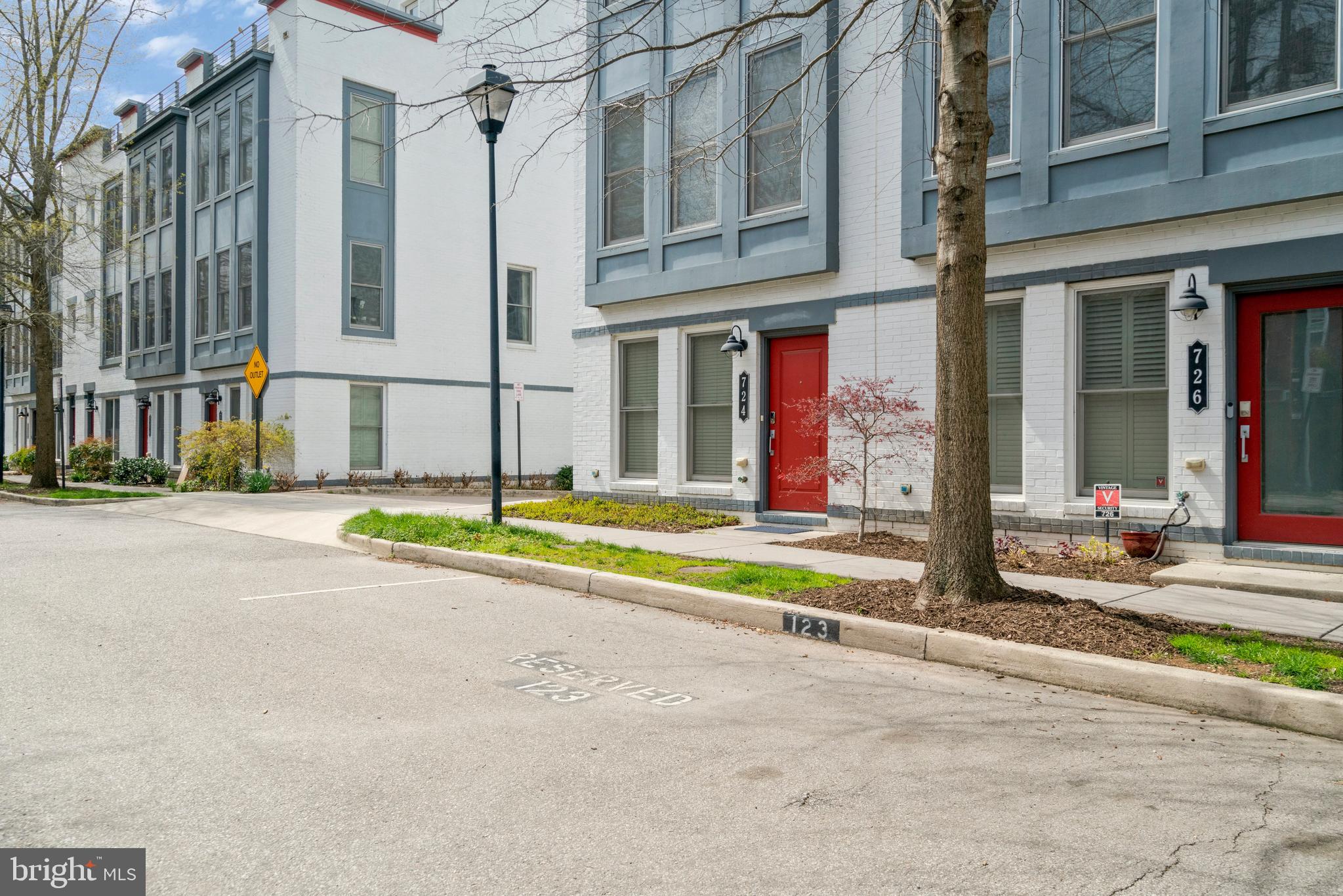 JAMES BLAND HOMES - Residential