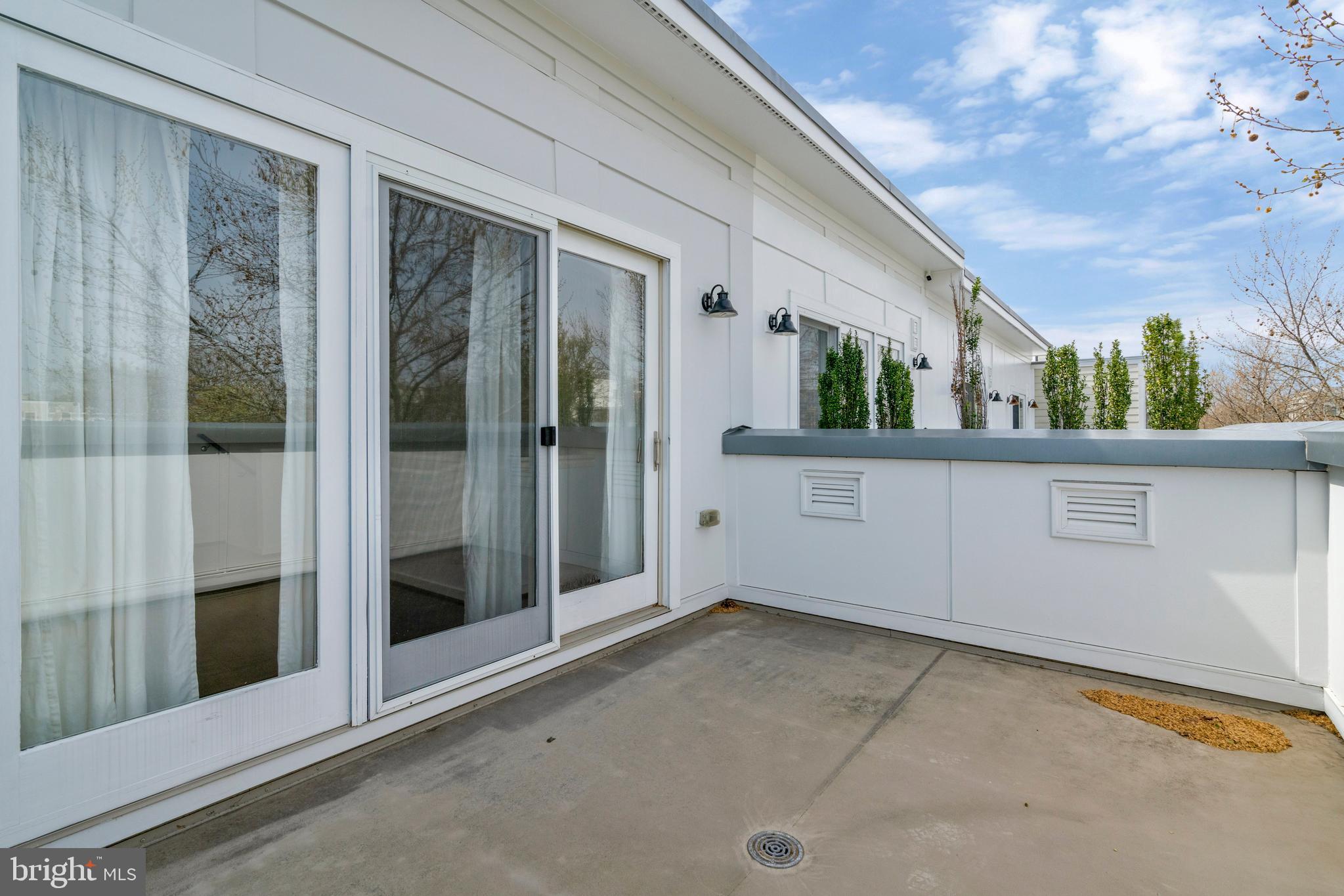 JAMES BLAND HOMES - Residential