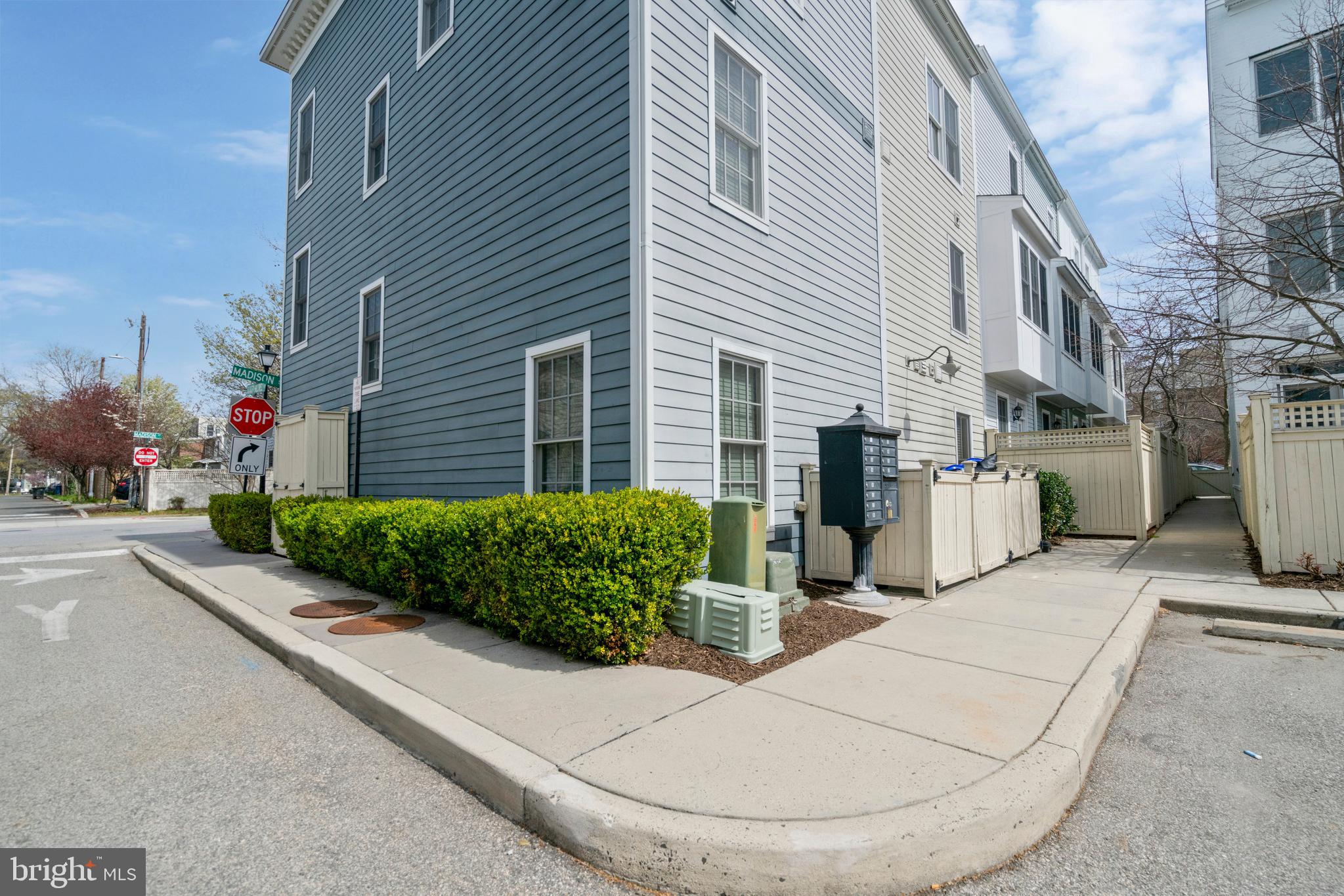 JAMES BLAND HOMES - Residential