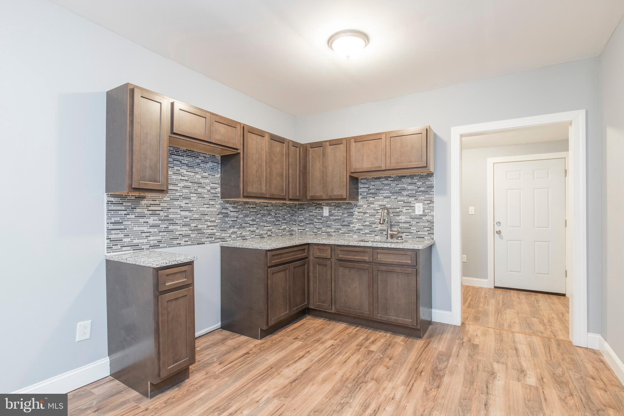 PHILADELPHIA (WEST) - Residential