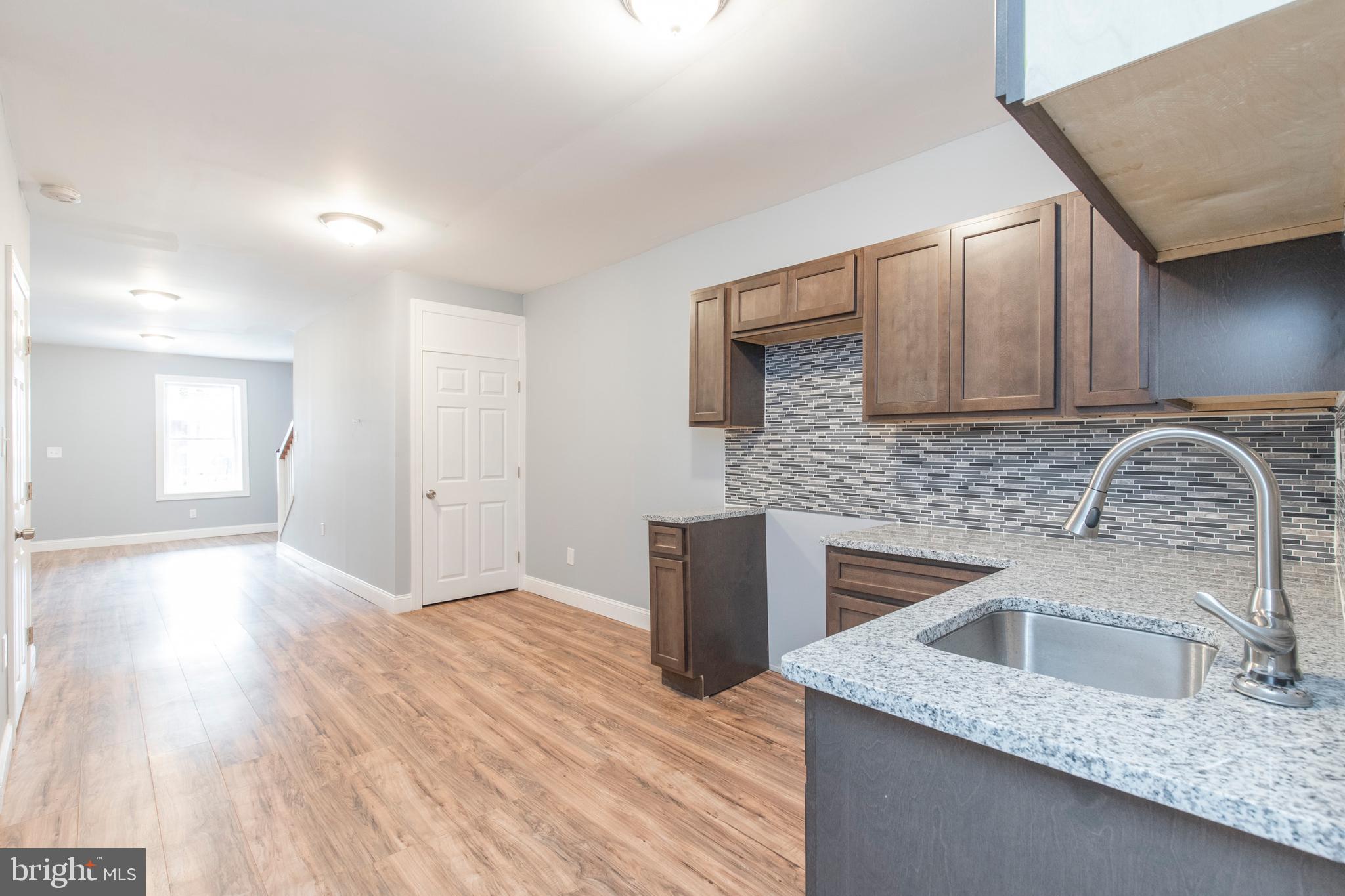 PHILADELPHIA (WEST) - Residential