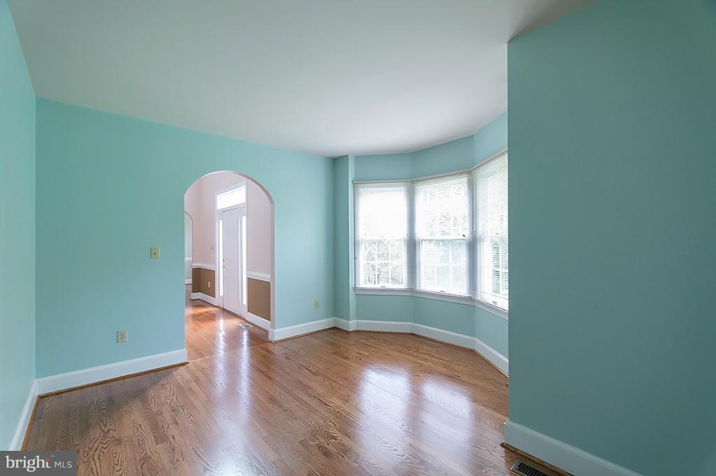 WILLOWDALE - Residential