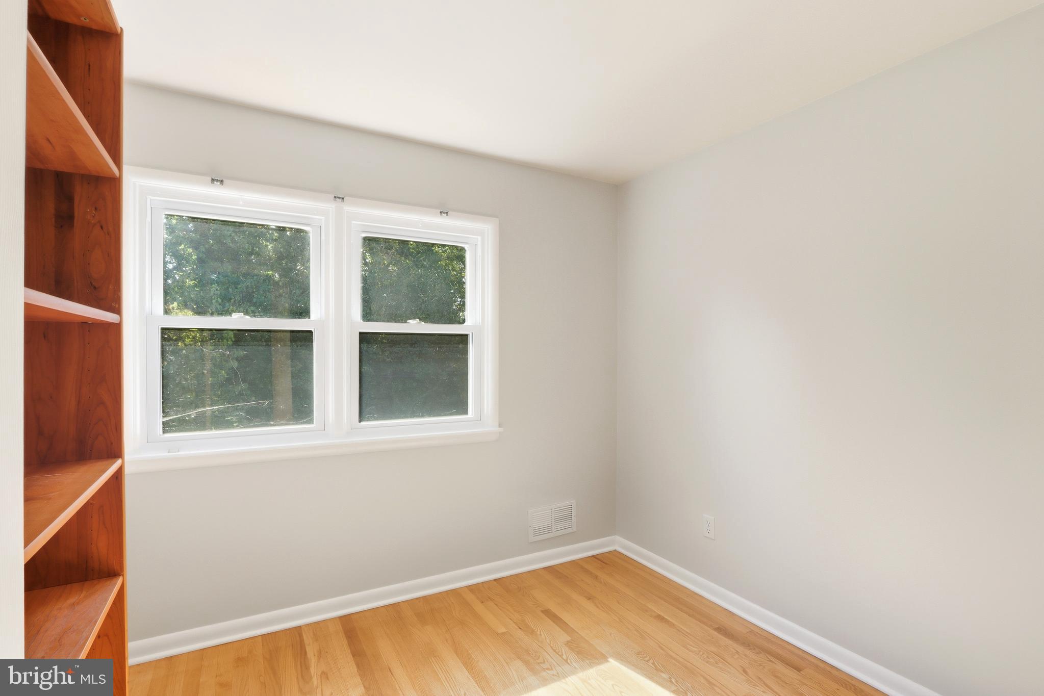 GLEN BURNIE PARK - Residential