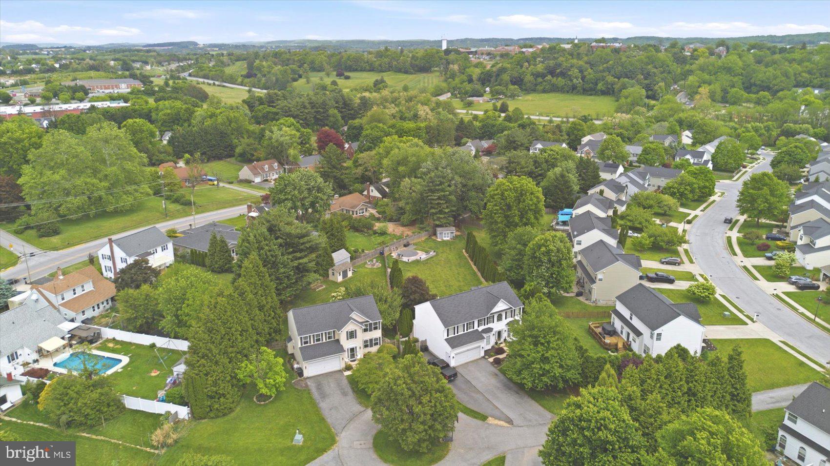 STONERIDGE OVERLOOK - Residential