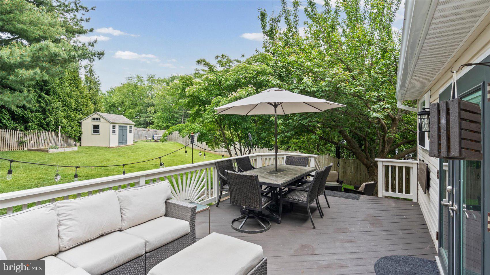 STONERIDGE OVERLOOK - Residential