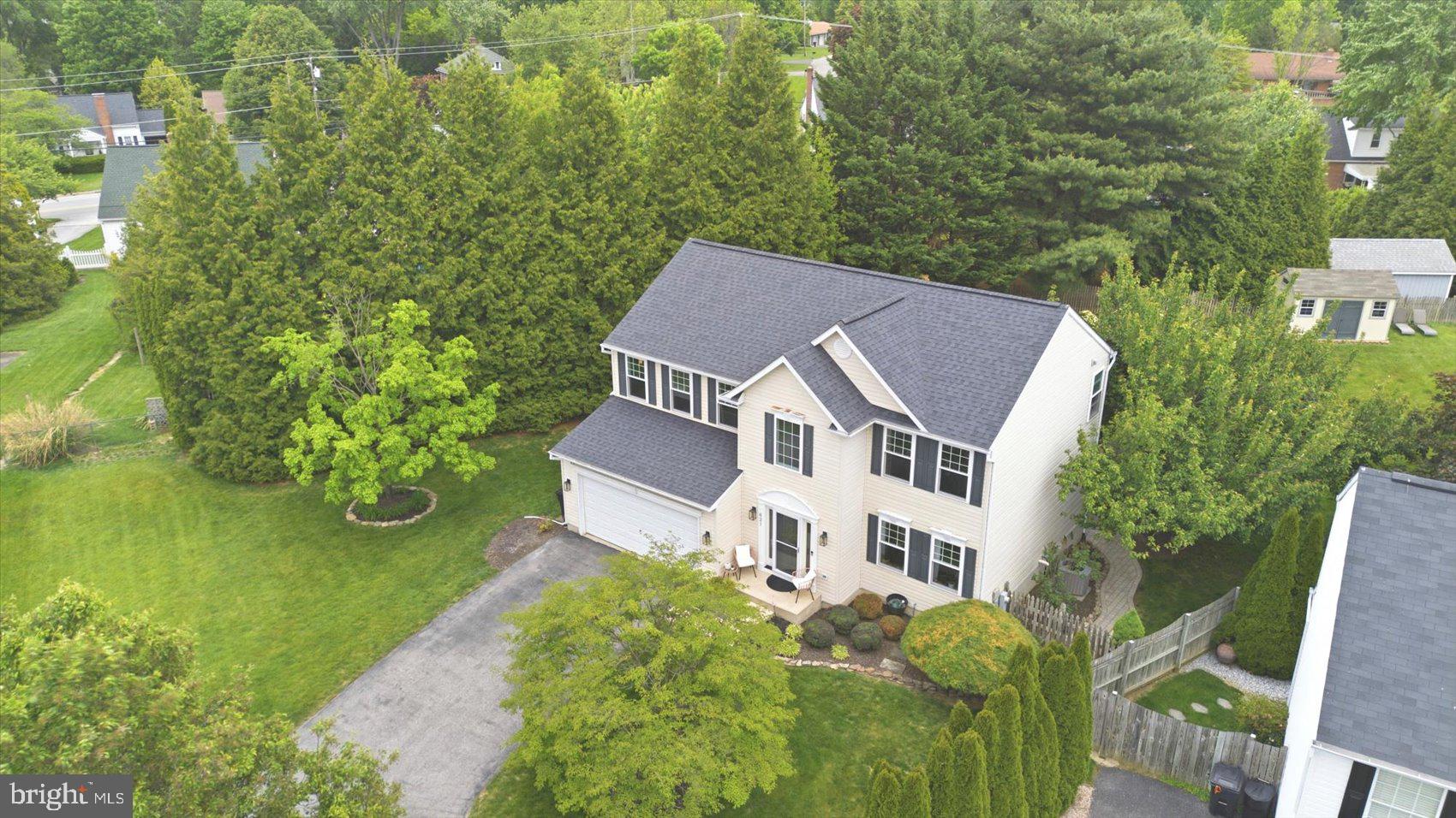 STONERIDGE OVERLOOK - Residential