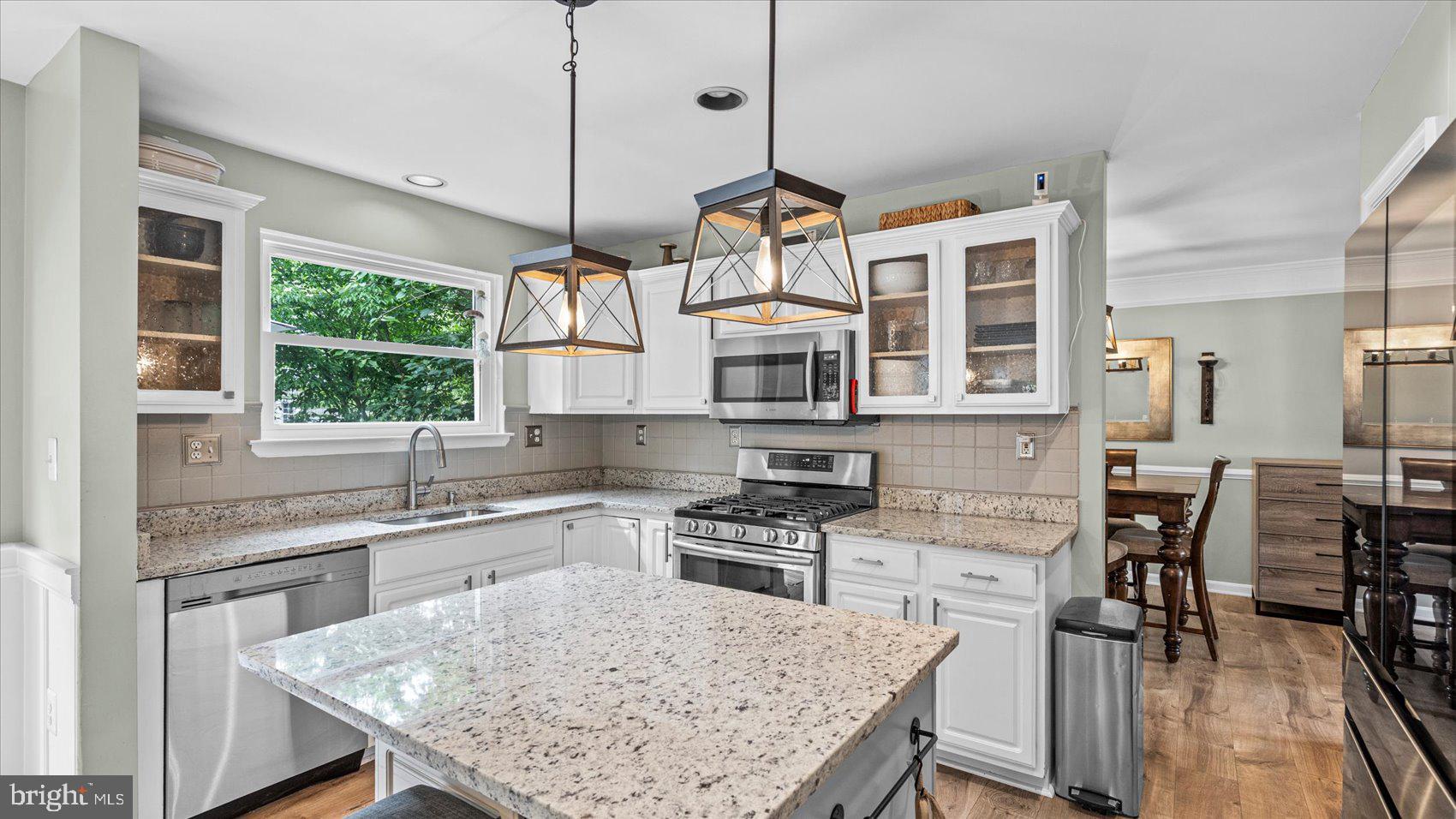 STONERIDGE OVERLOOK - Residential