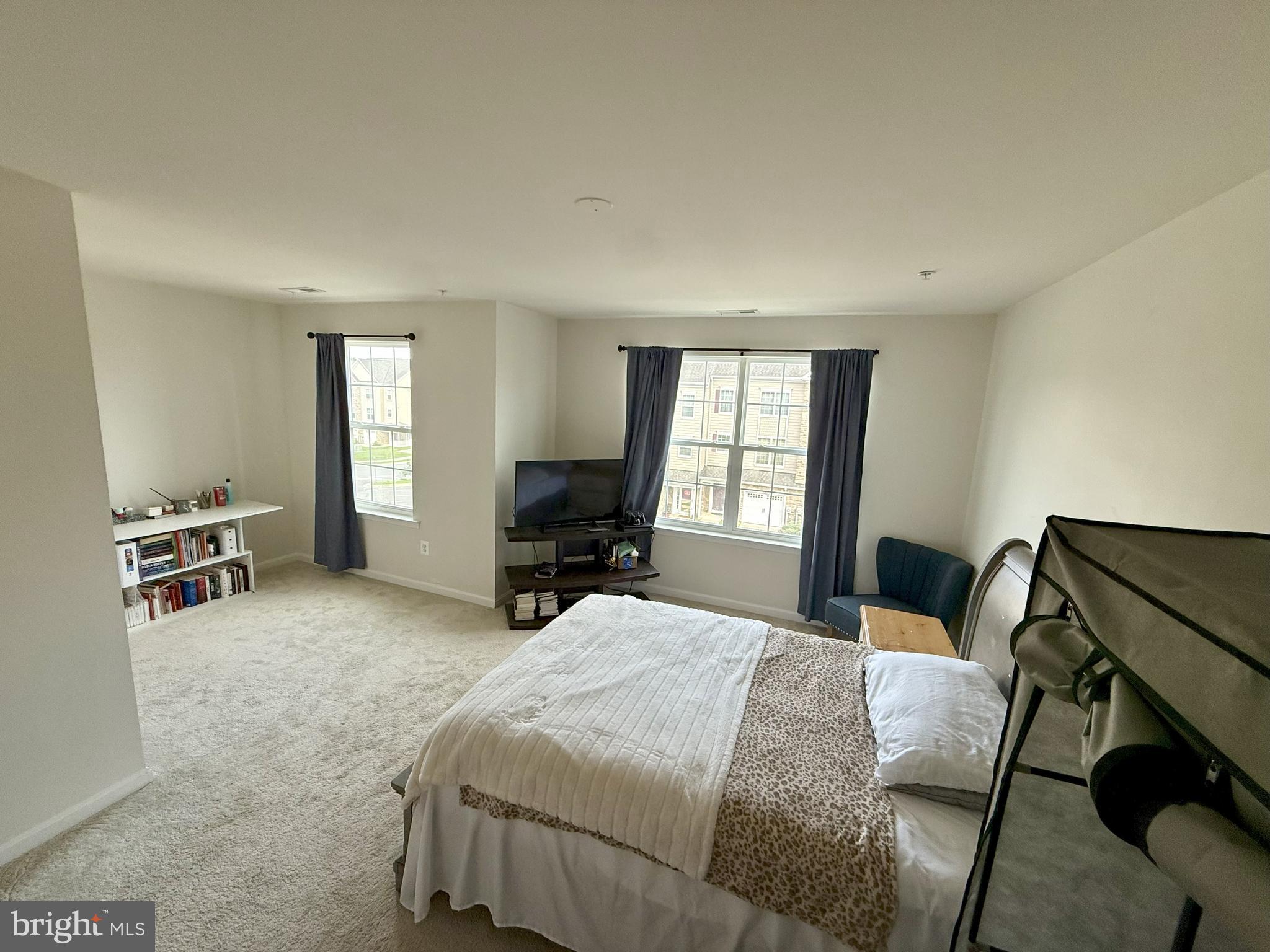 PRINCE FREDERICK CROSSING - Residential Lease