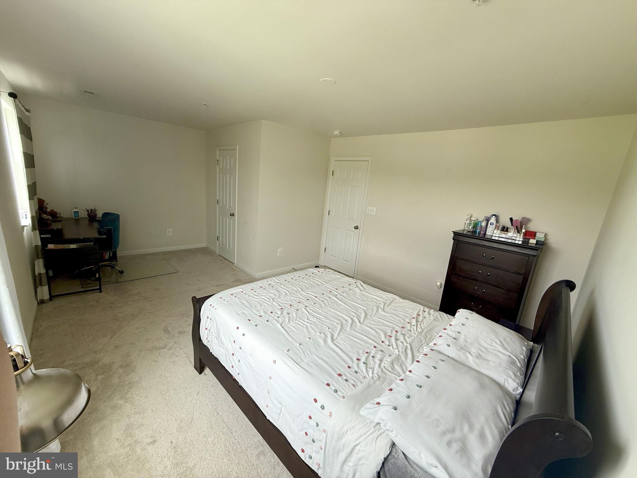 PRINCE FREDERICK CROSSING - Residential Lease