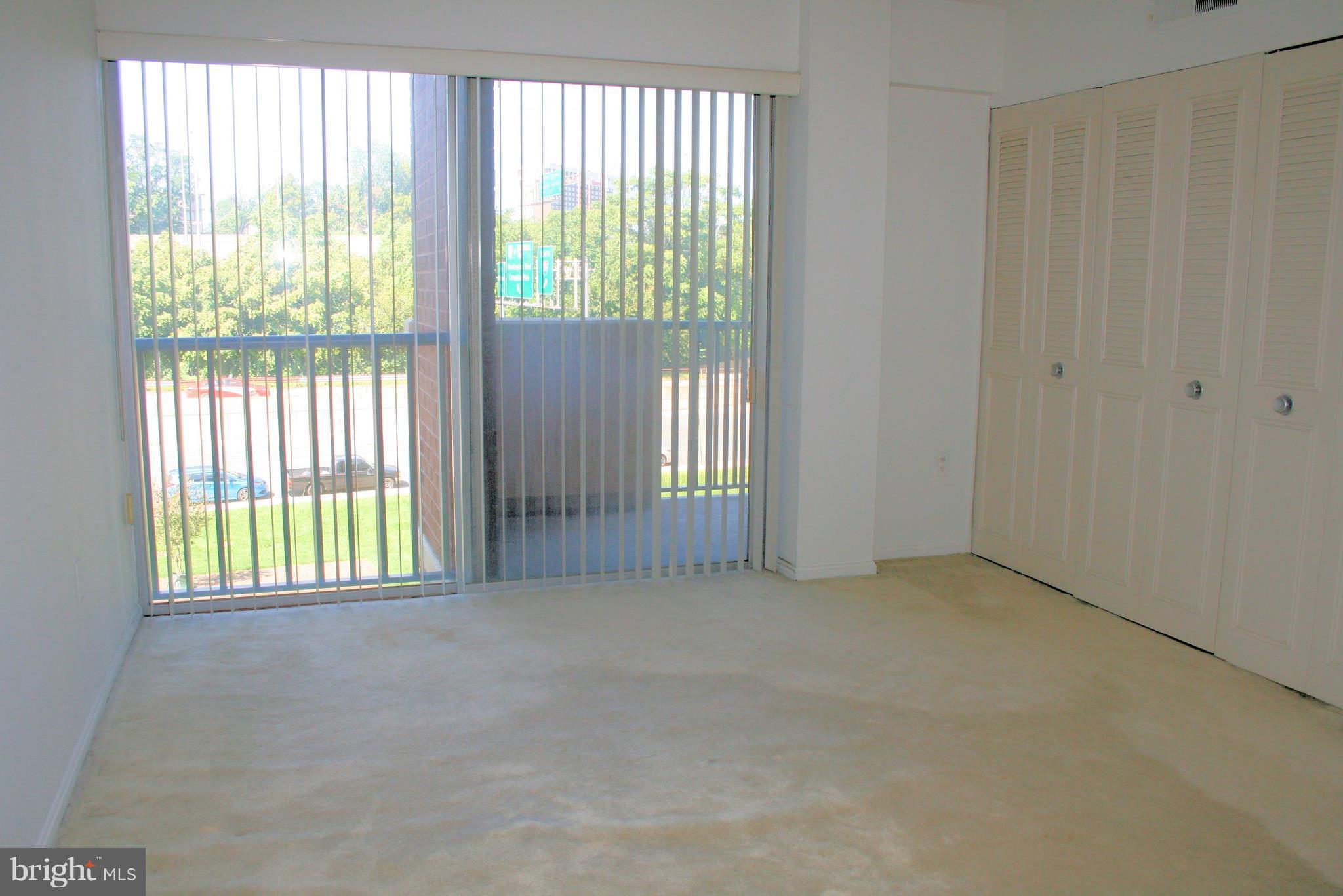 PENTAGON CITY - Residential