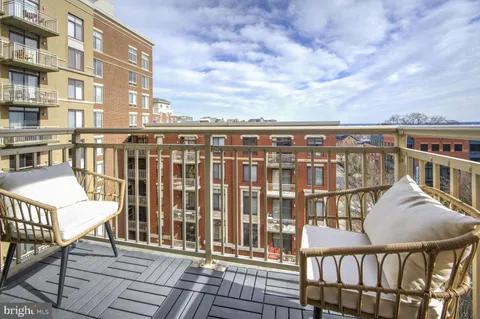 1201 N Garfield Street Unit 705, Arlington, VA 22201 - MLS#: VAAR2053476