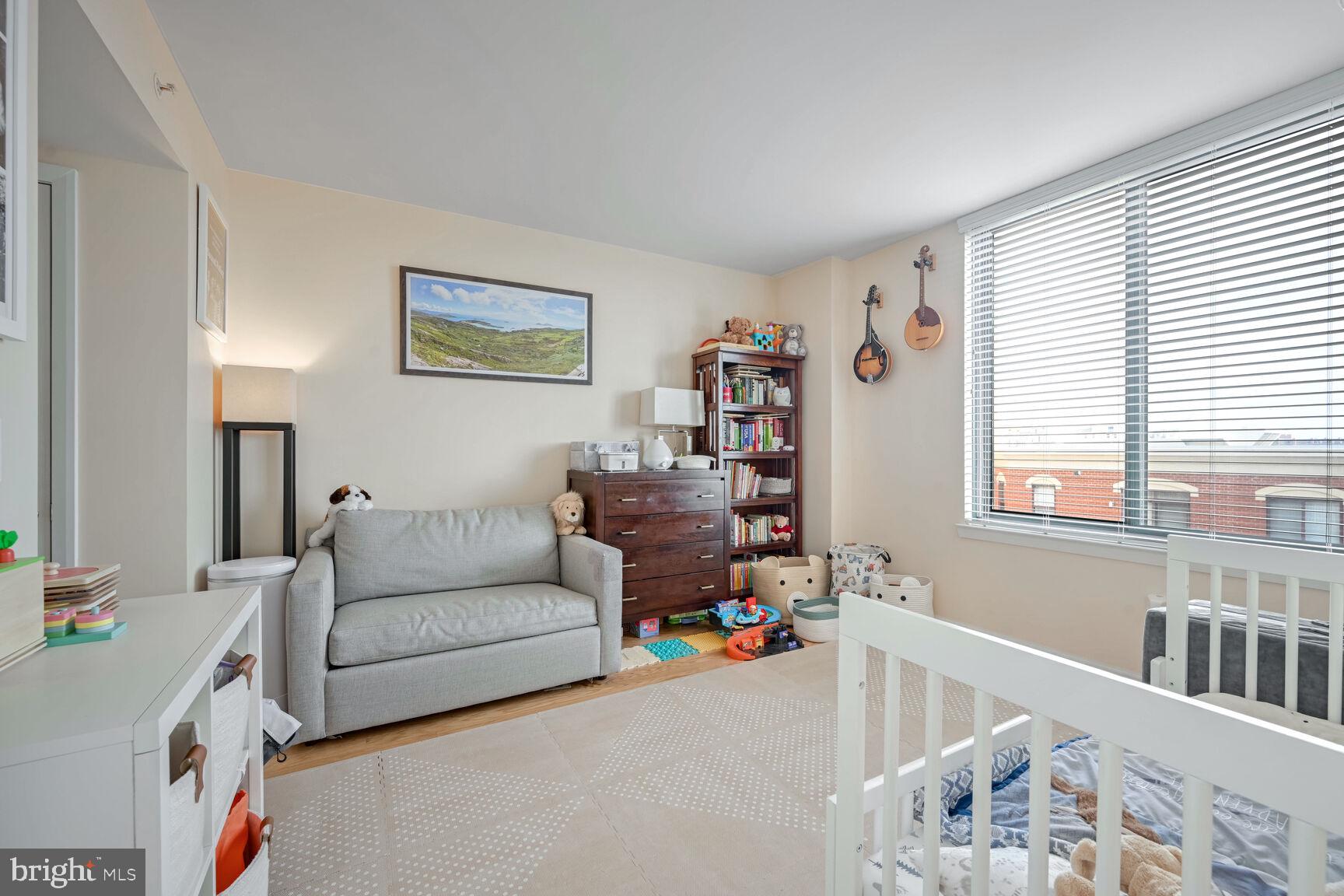 RESIDENCES AT STATION SQUARE - Residential