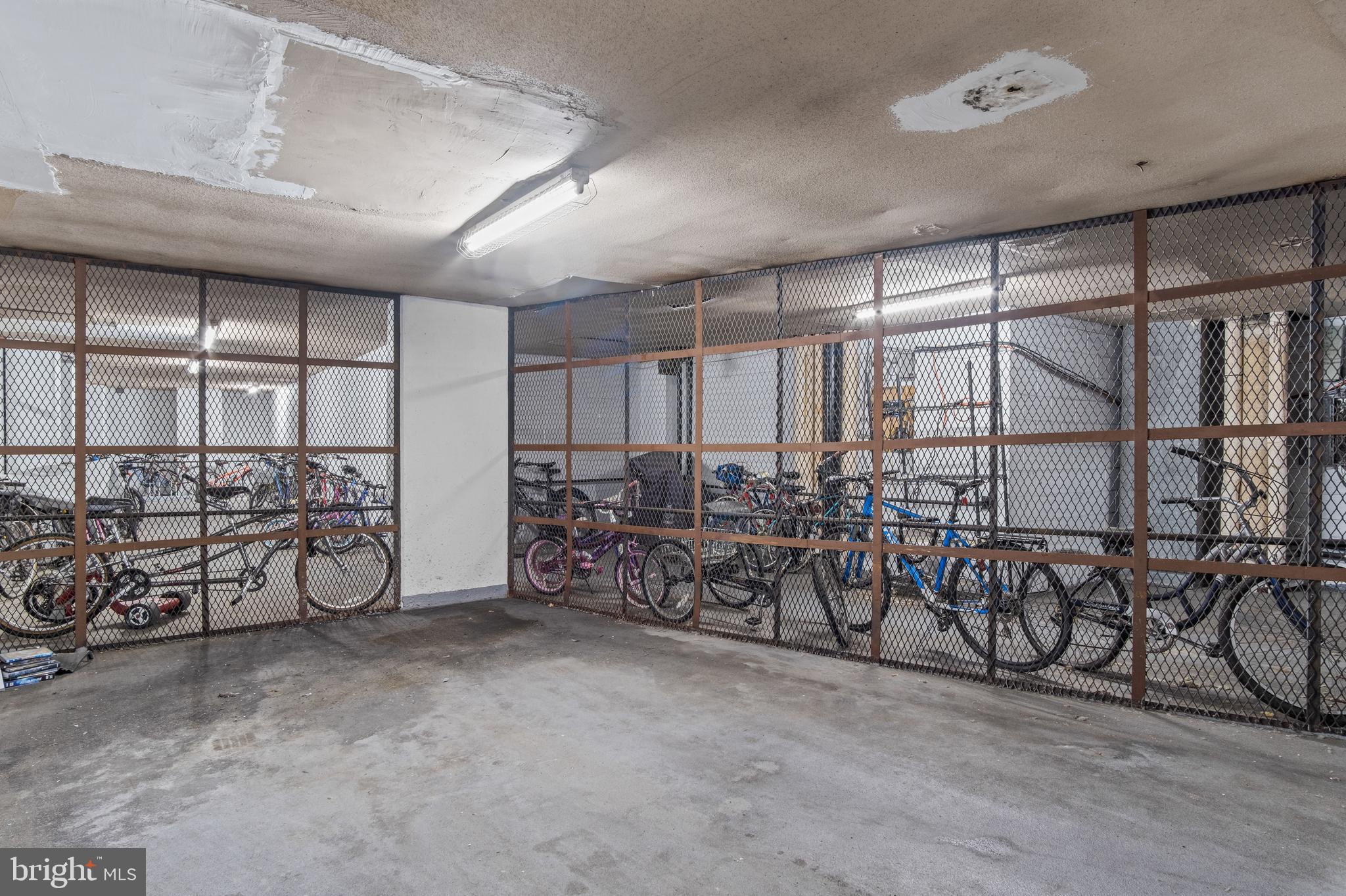 SKYLINE - Residential Lease