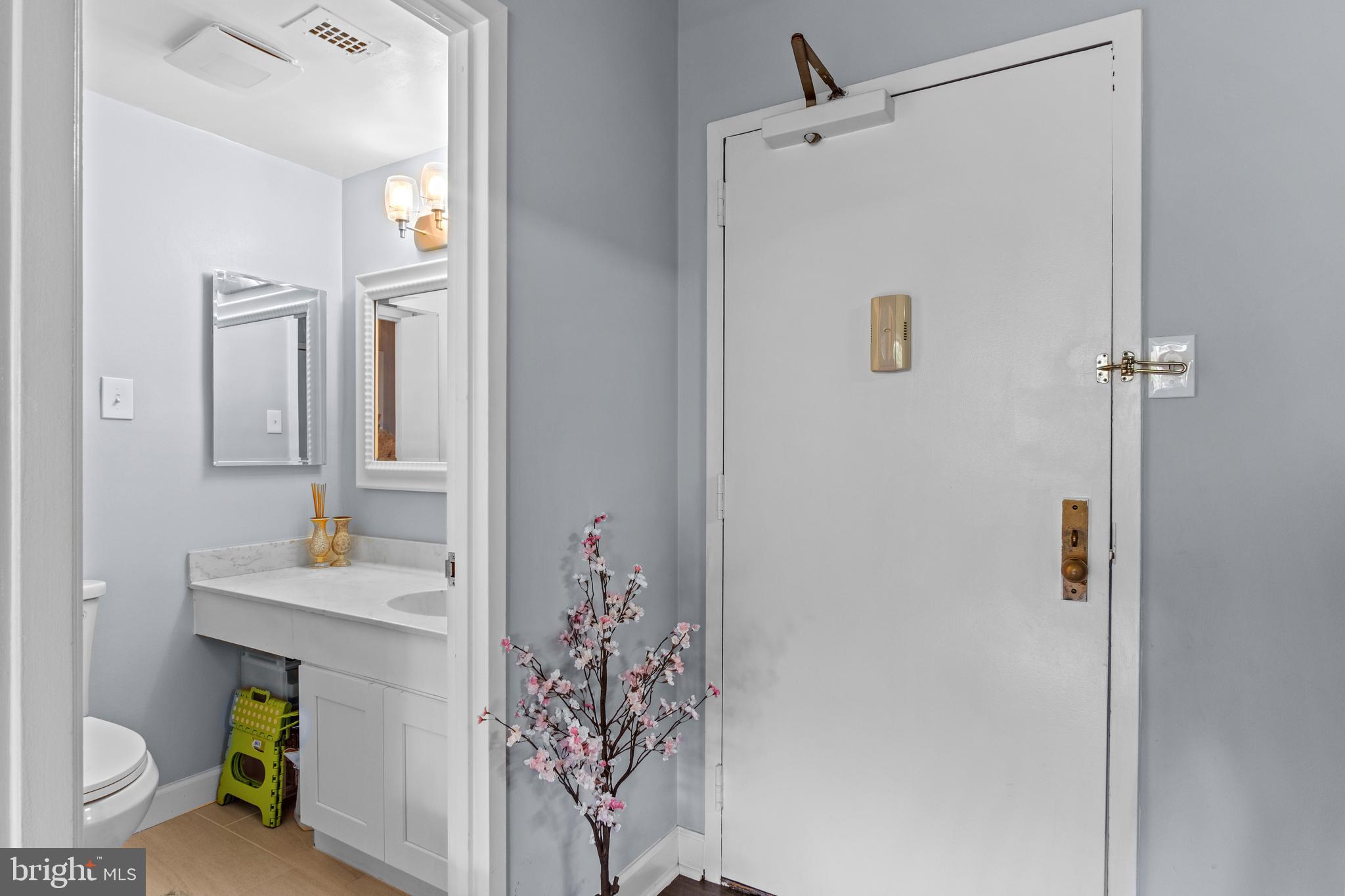 SKYLINE - Residential Lease