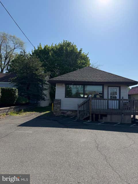 Photo of 47 York Road, WARMINSTER, PA 18974 (MLS # PABU2128534)