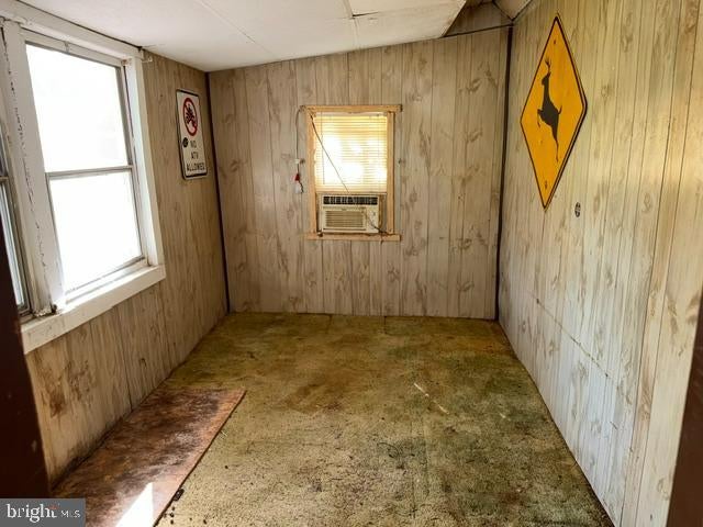 39580 SUNNYSIDE ROAD