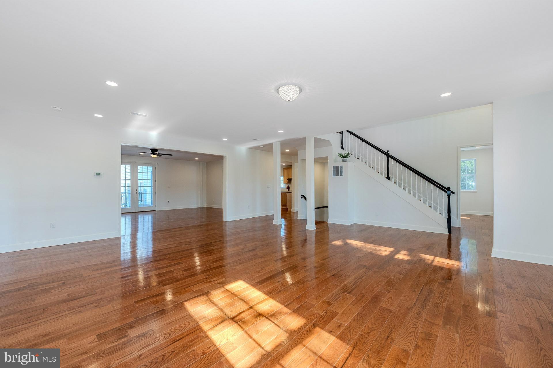 VANNOY ACRES - Residential