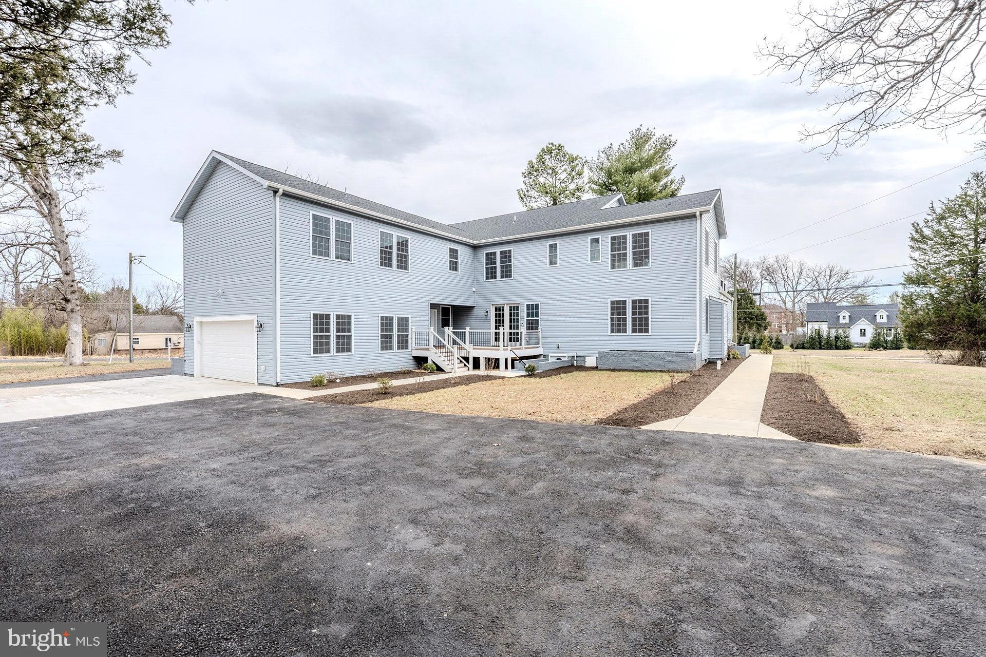 VANNOY ACRES - Residential