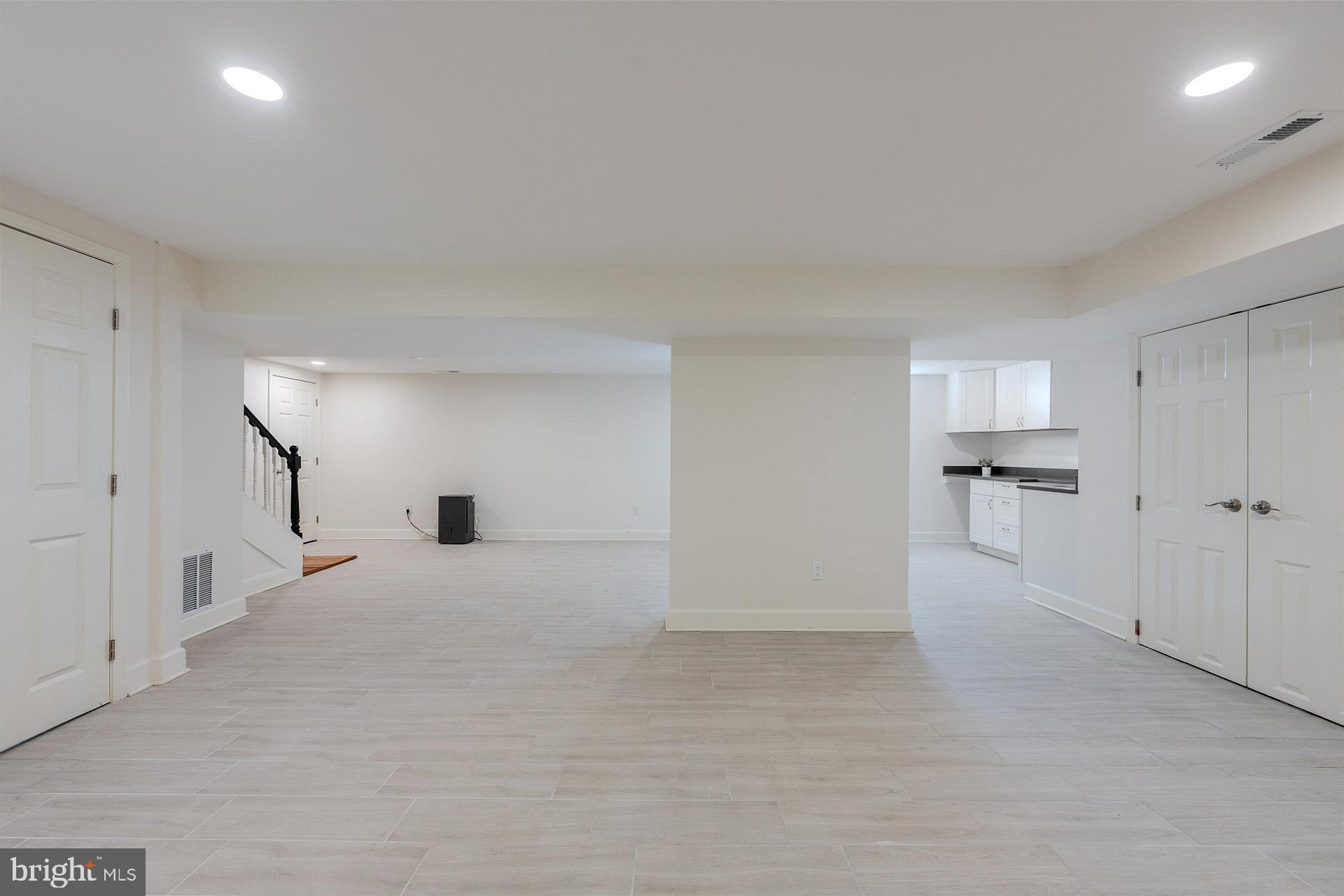 VANNOY ACRES - Residential