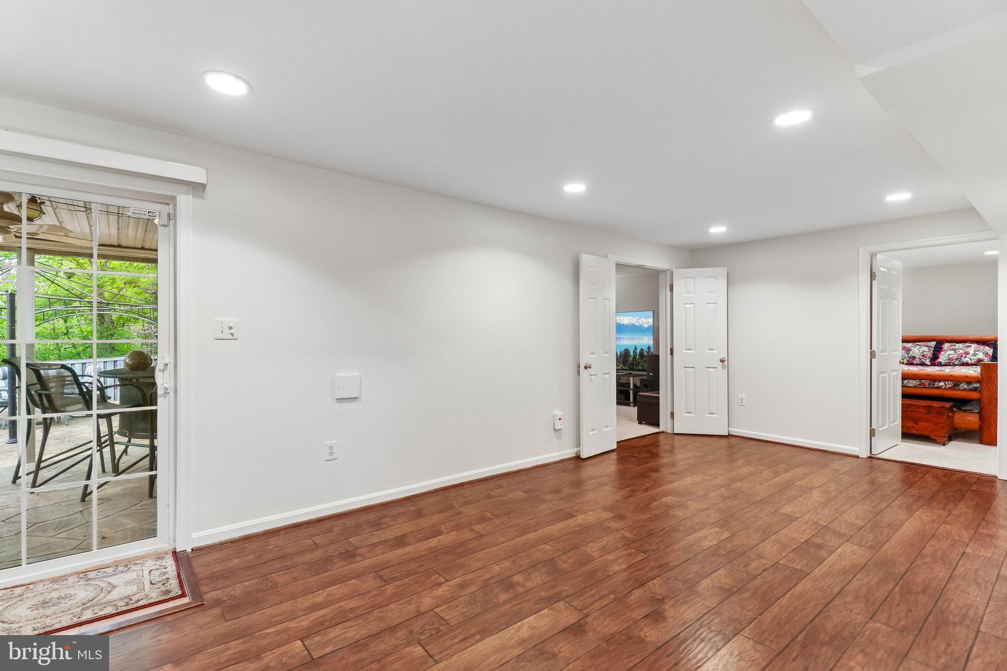 ASHBRIER - Residential