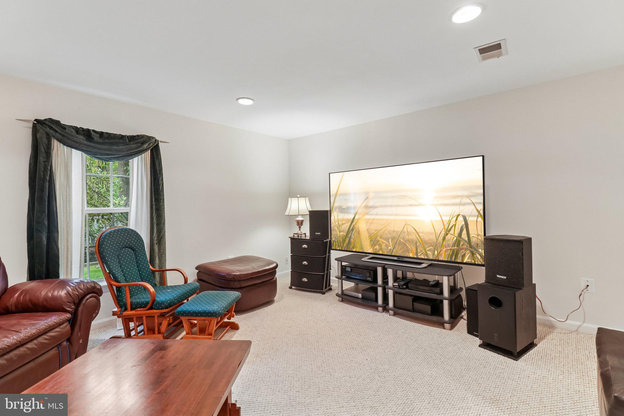 ASHBRIER - Residential