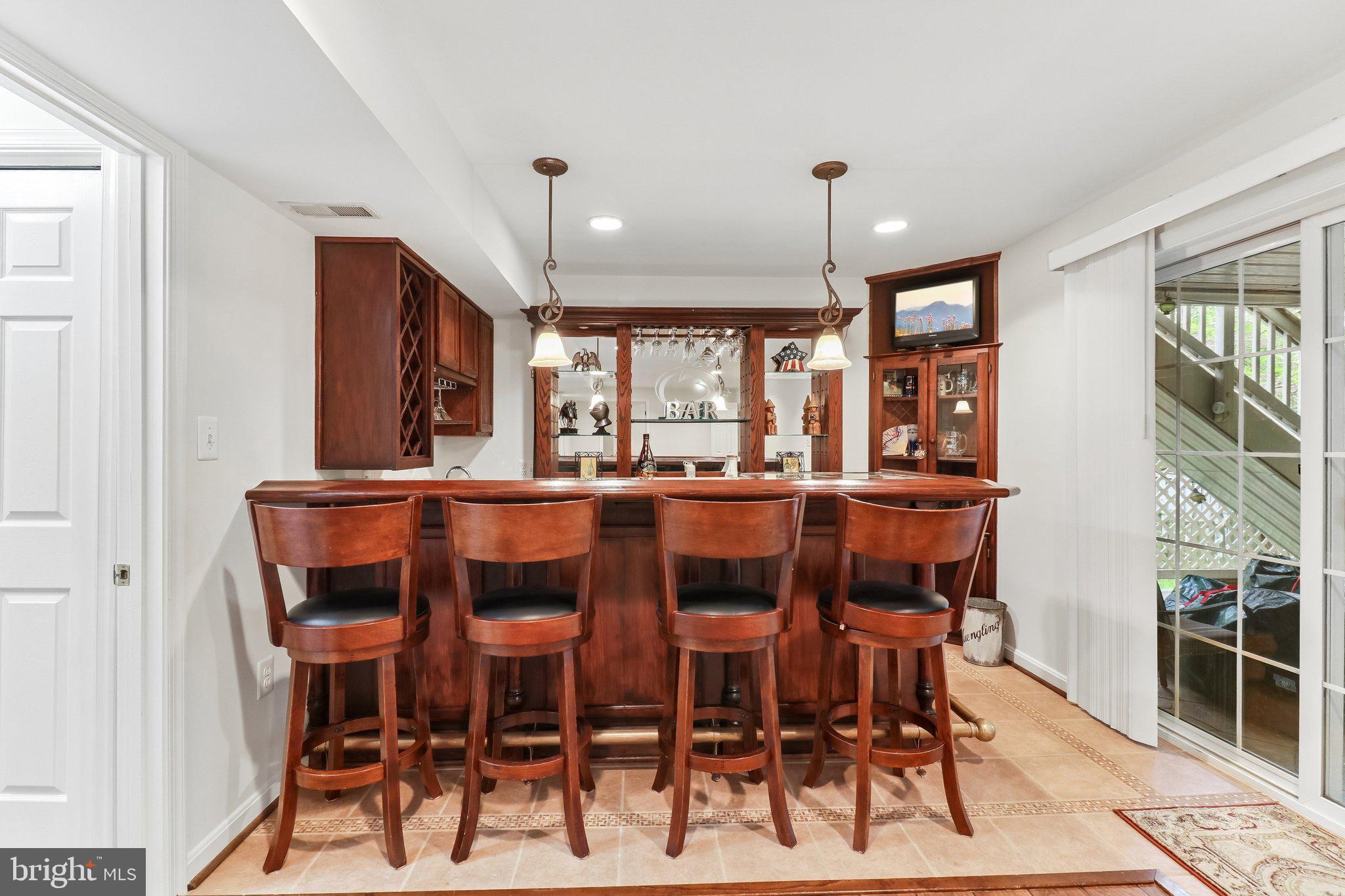 ASHBRIER - Residential