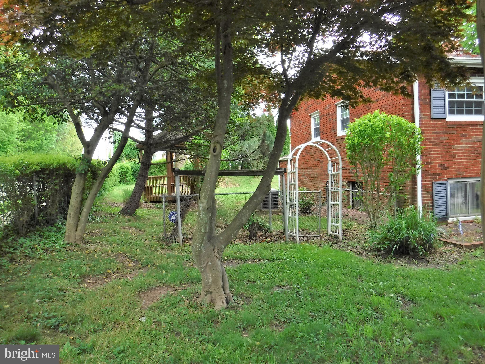 CARROLLWOOD - Residential