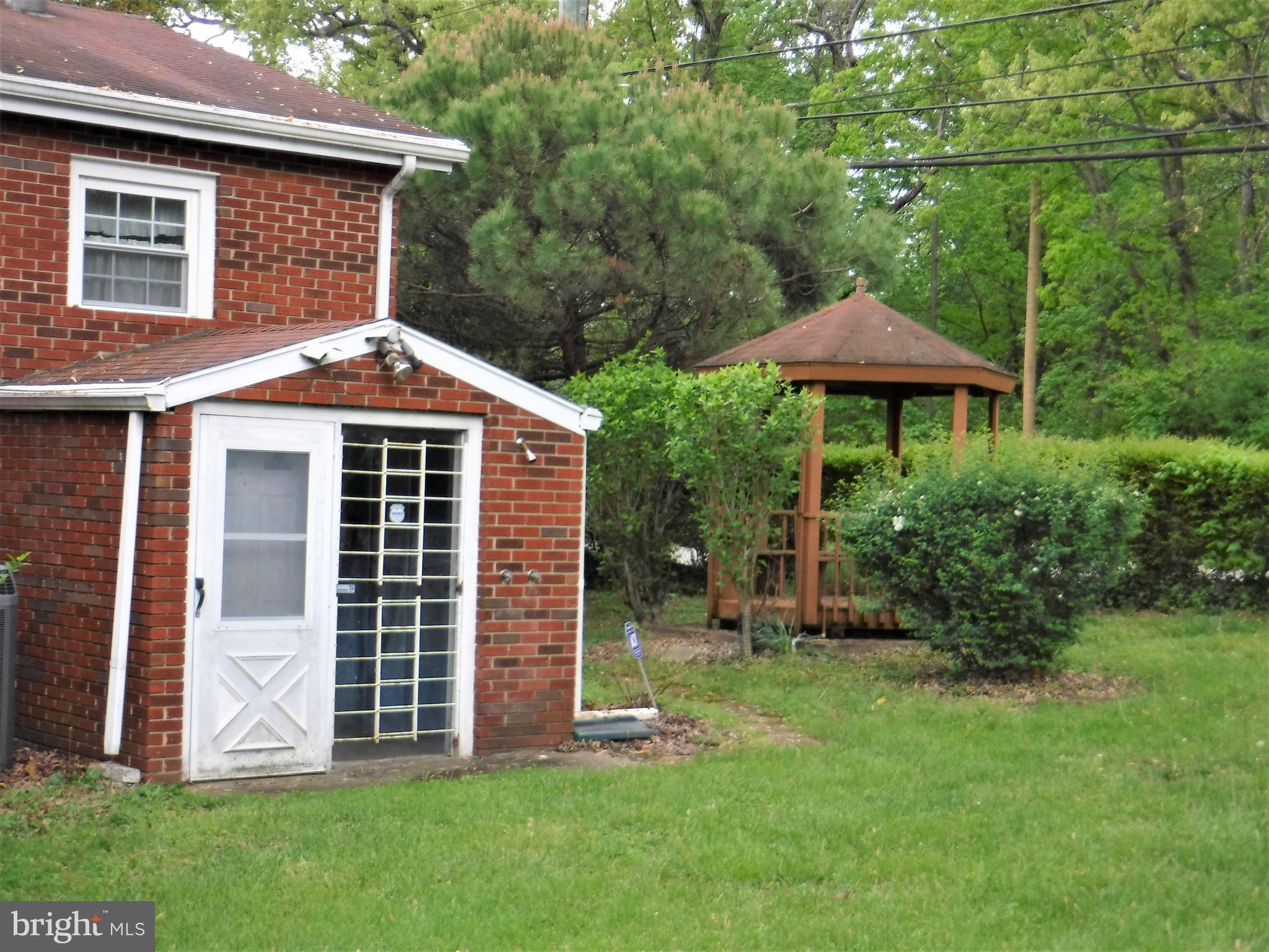 CARROLLWOOD - Residential