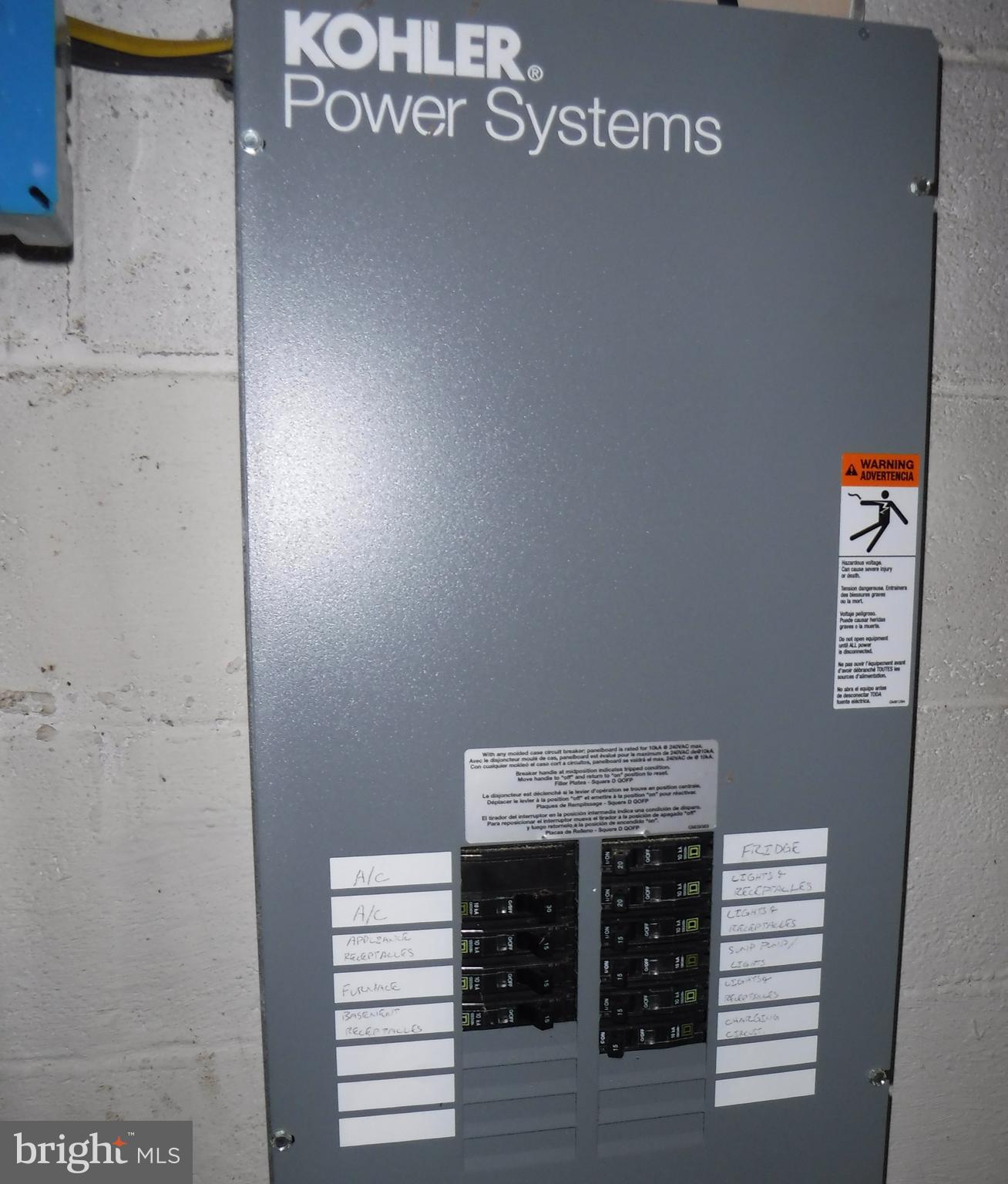 CARROLLWOOD - Residential